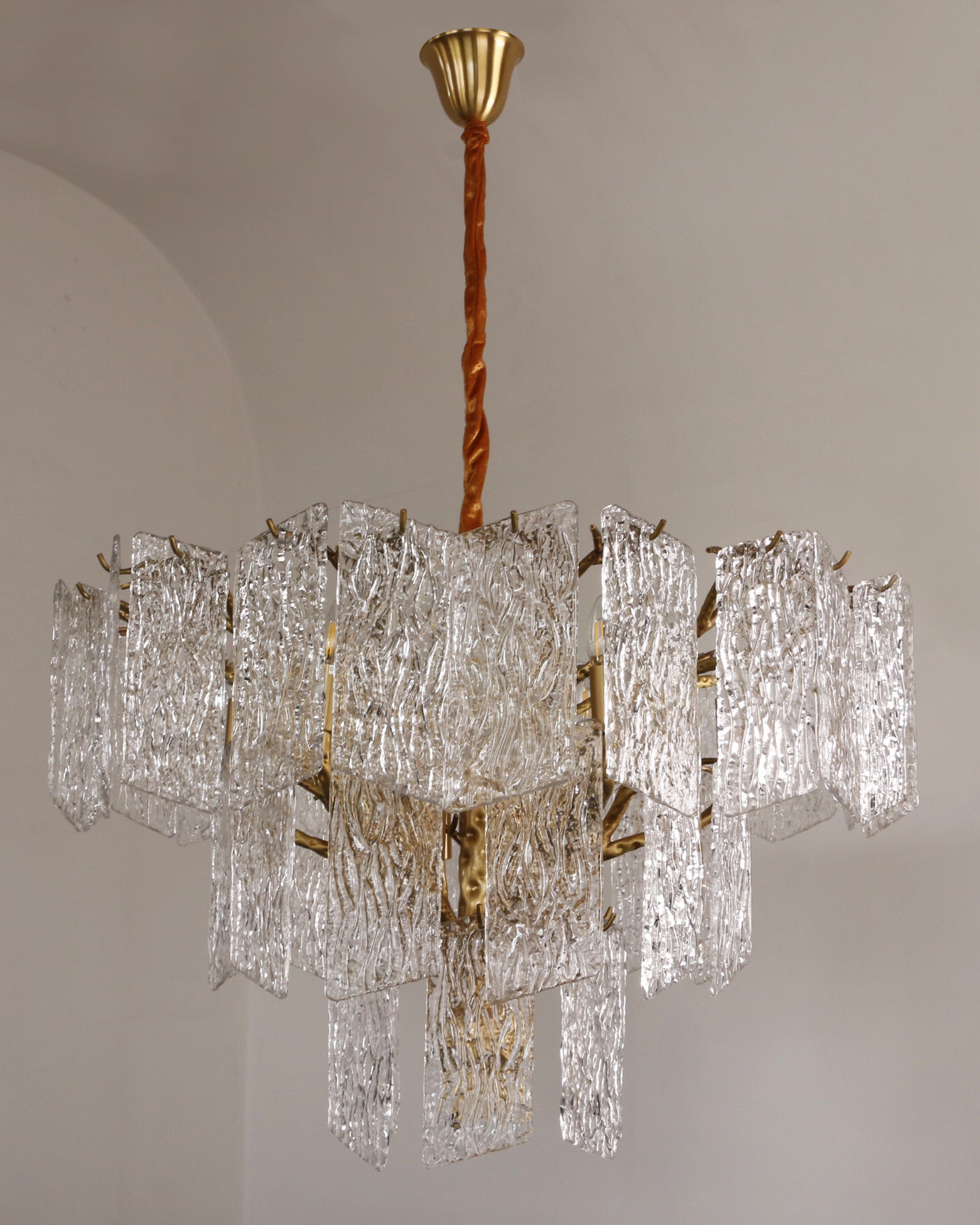 RAVENHURST CRYSTAL TEARDROP LUMINAIRE