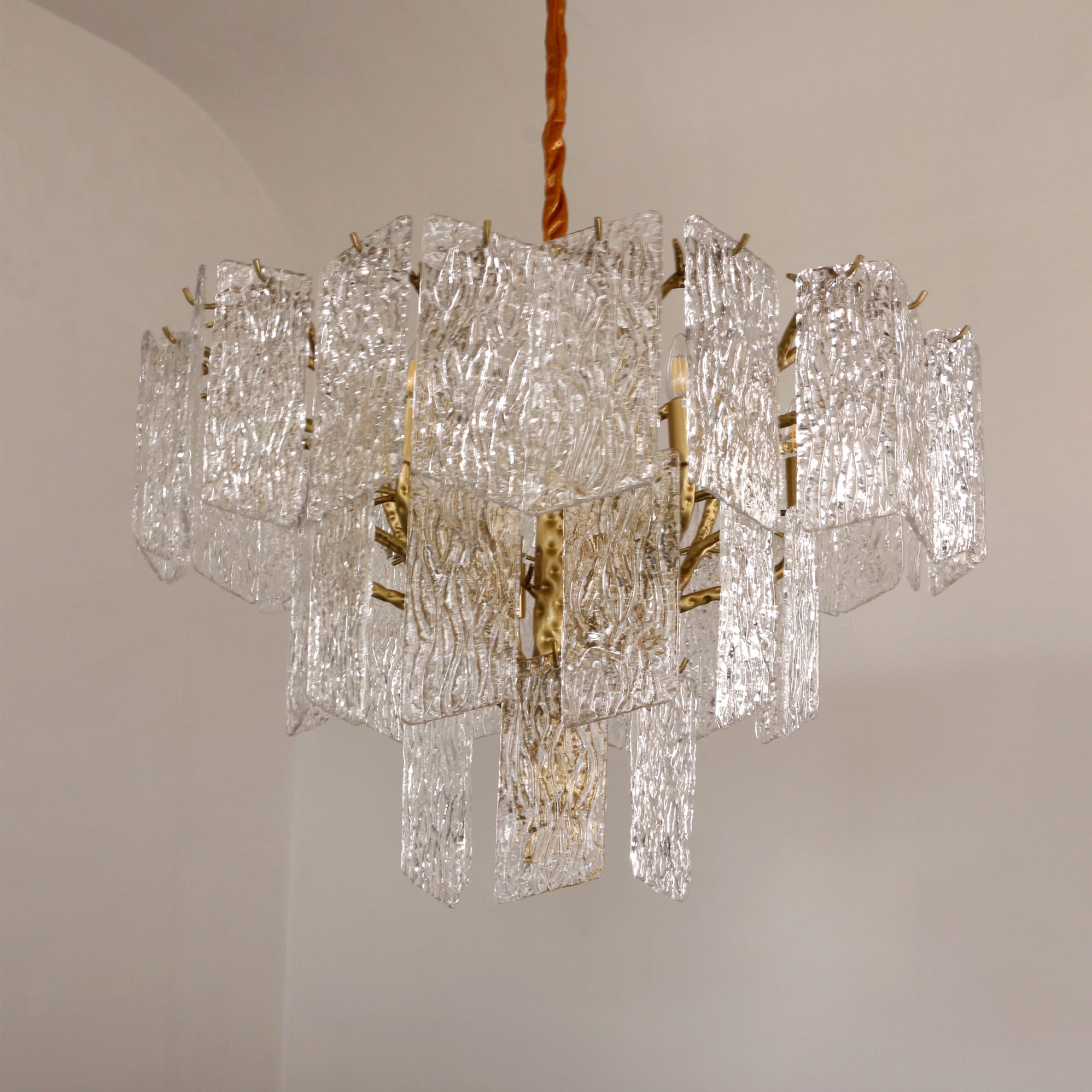 RAVENHURST CRYSTAL TEARDROP LUMINAIRE
