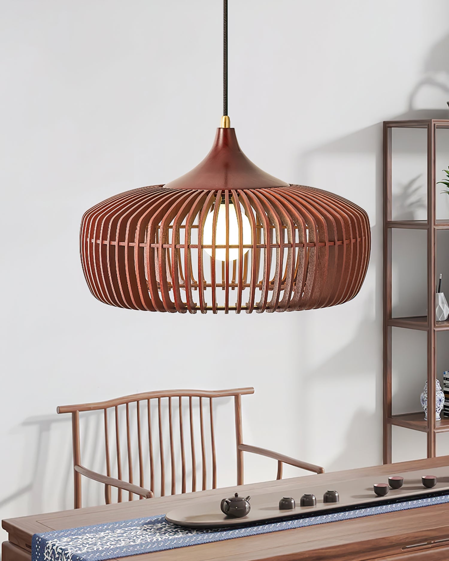 RAVENSHIRE VINTAGE GLASS HANGING LANTERN