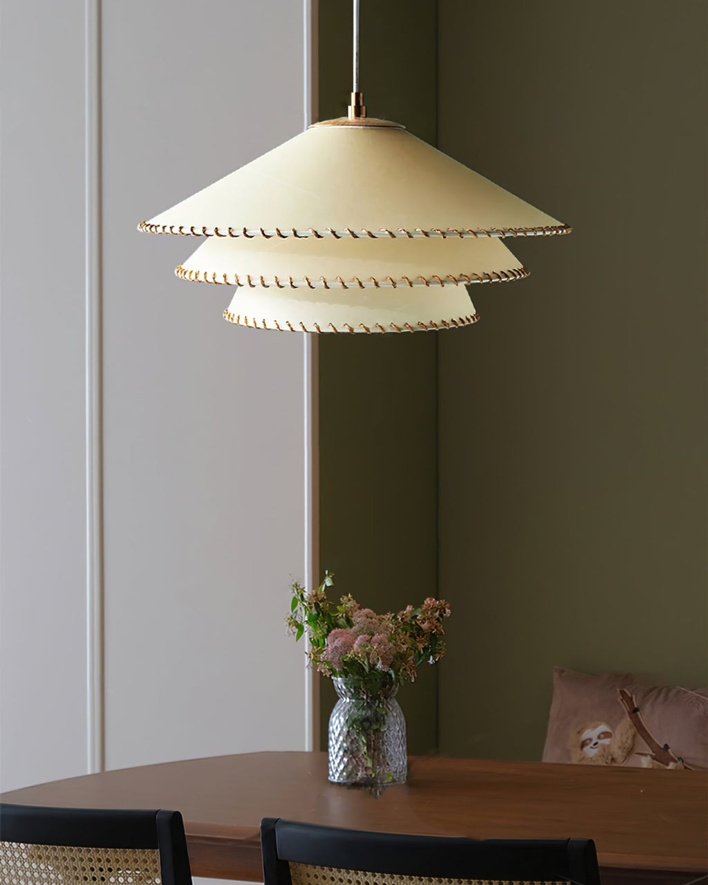 WINTHROP LUMINAIRE HANGING LIGHT