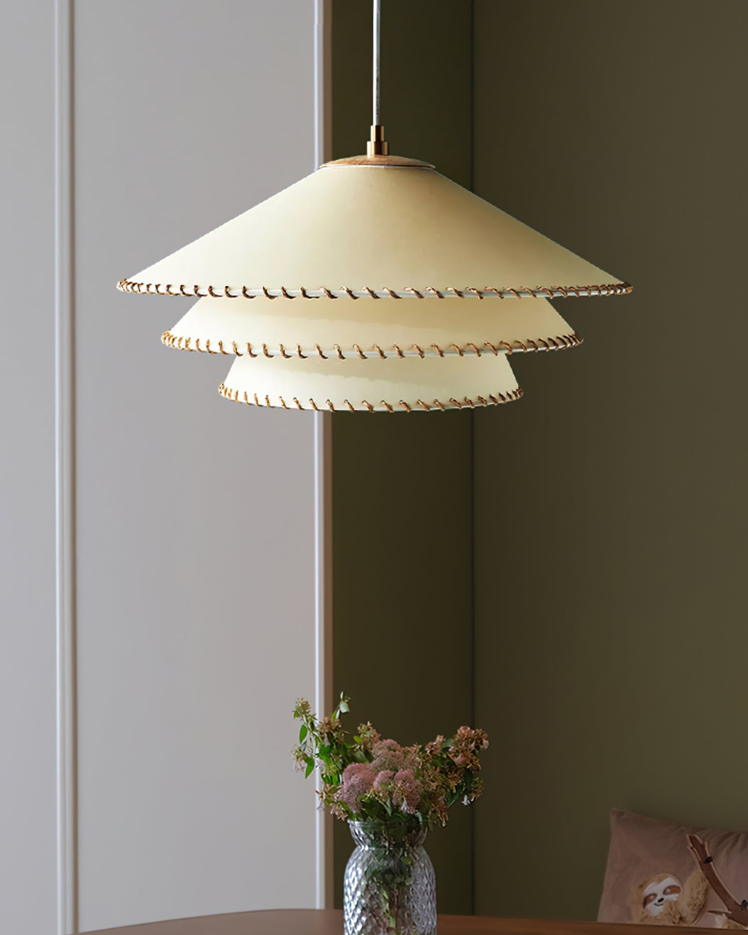 WINTHROP LUMINAIRE HANGING LIGHT