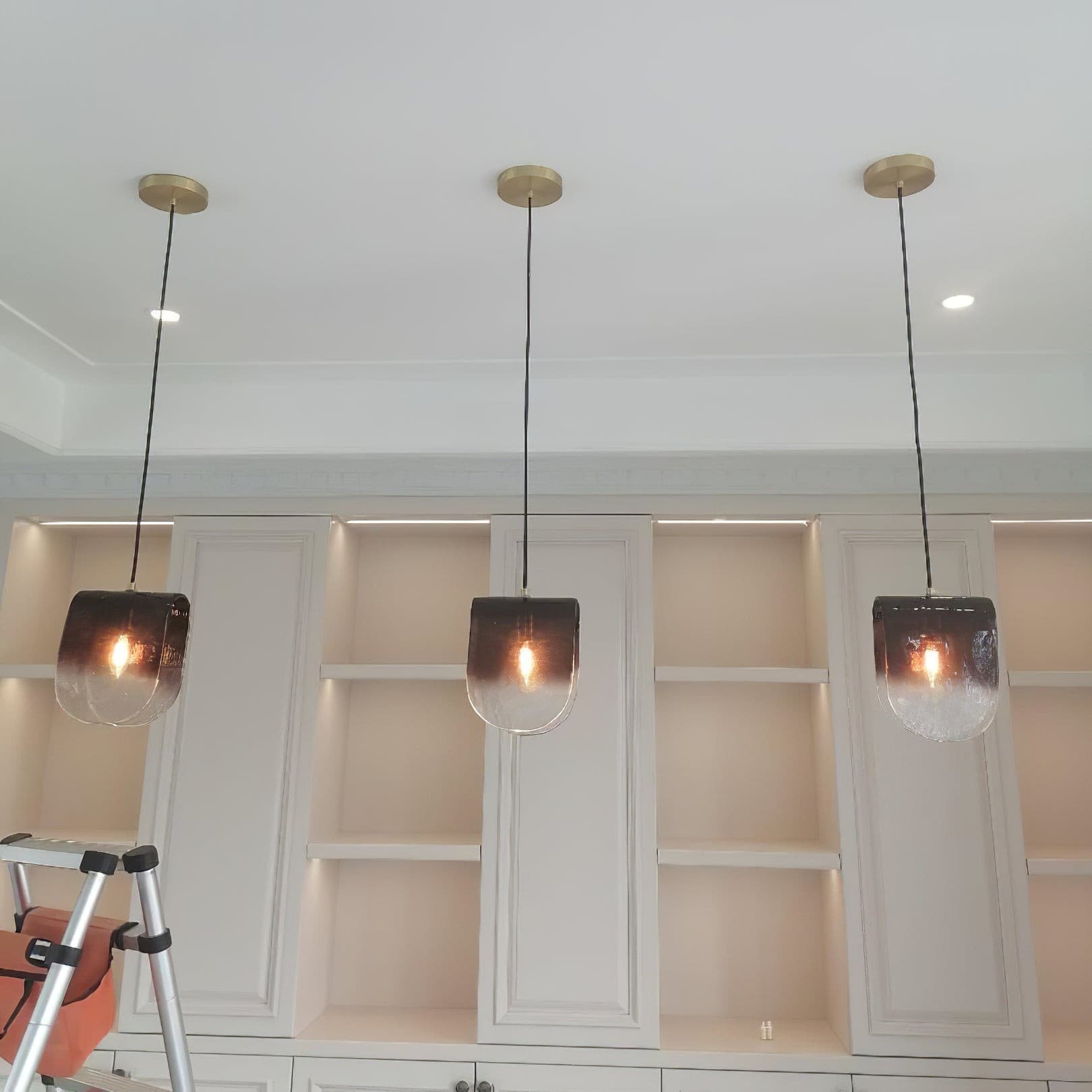 ASTONIA ASTRAL HANGING LANTERN