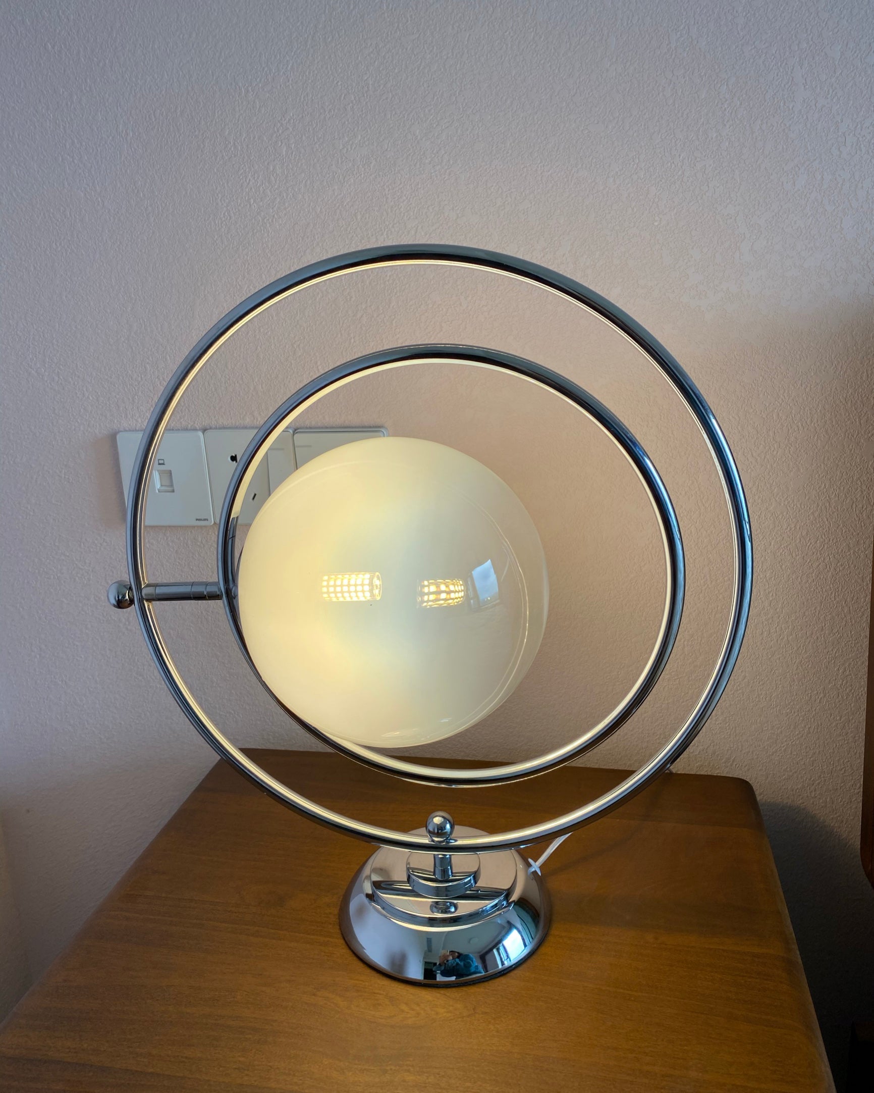 ASTRAL ORBIT PORCELAIN ILLUMINATOR