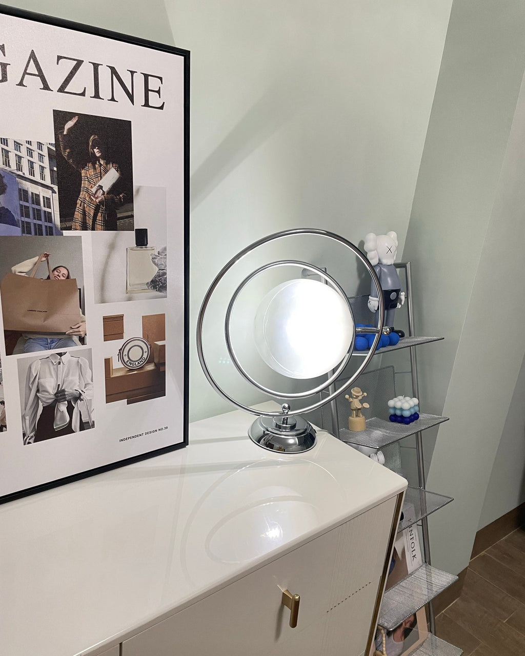 ASTRAL ORBIT PORCELAIN ILLUMINATOR