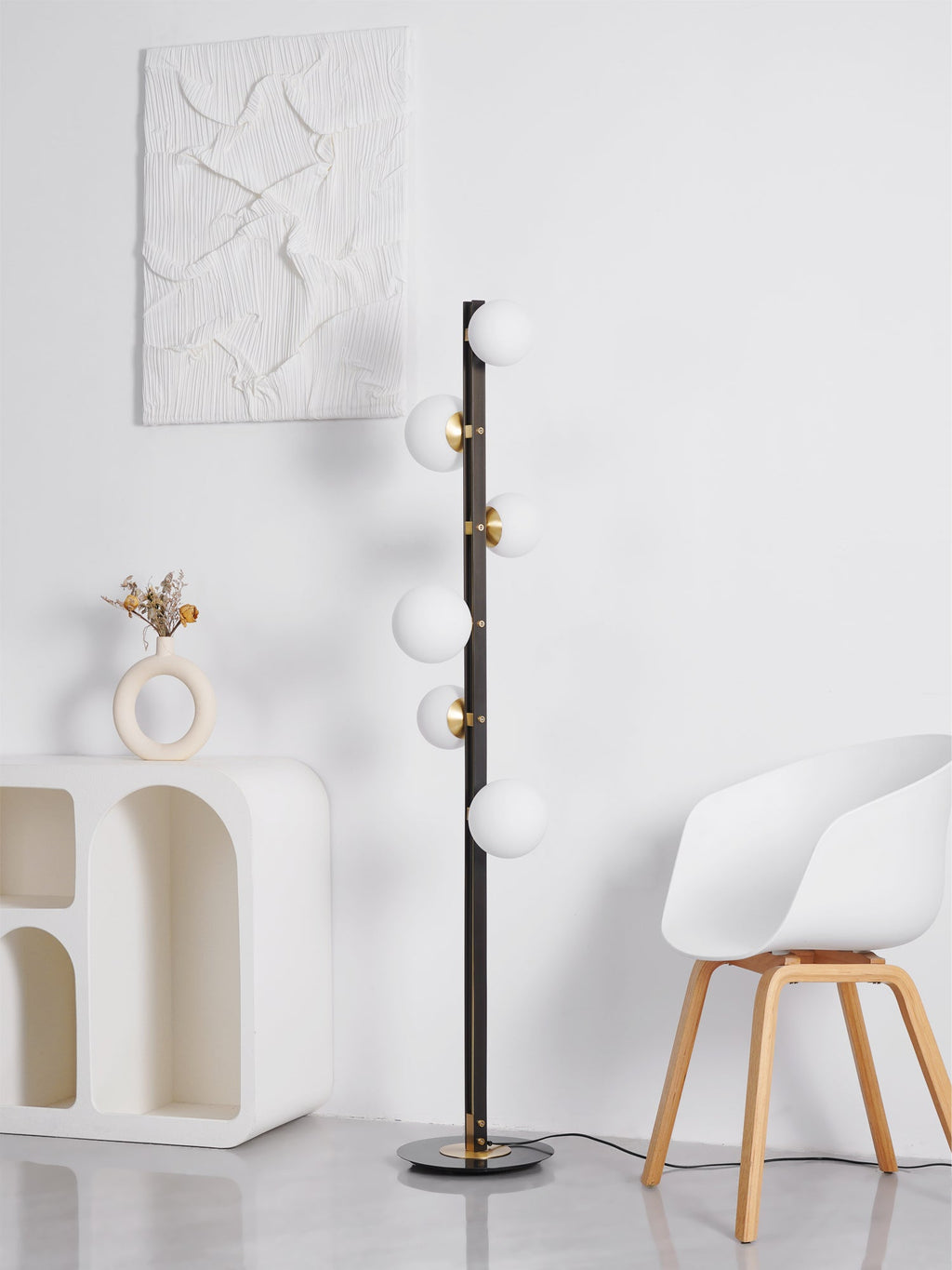 WINTHROP MID-CENTURY COLUMNAR LAMP