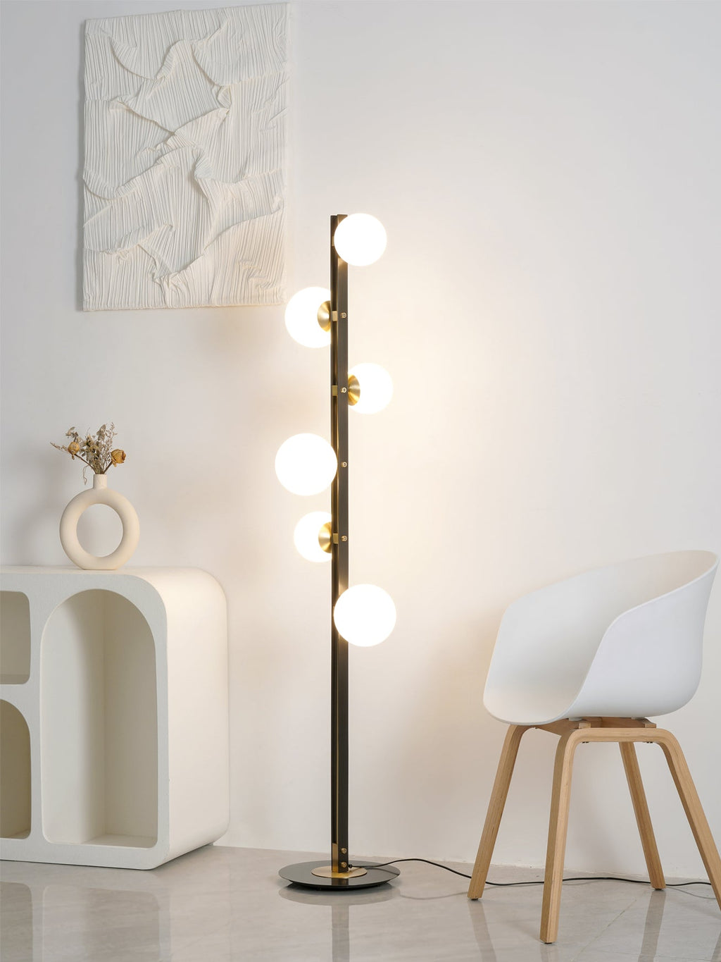WINTHROP MID-CENTURY COLUMNAR LAMP
