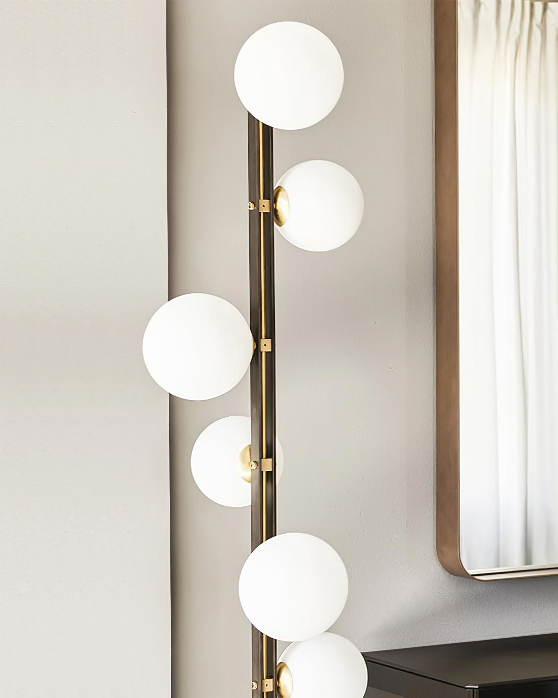 WINTHROP MID-CENTURY COLUMNAR LAMP