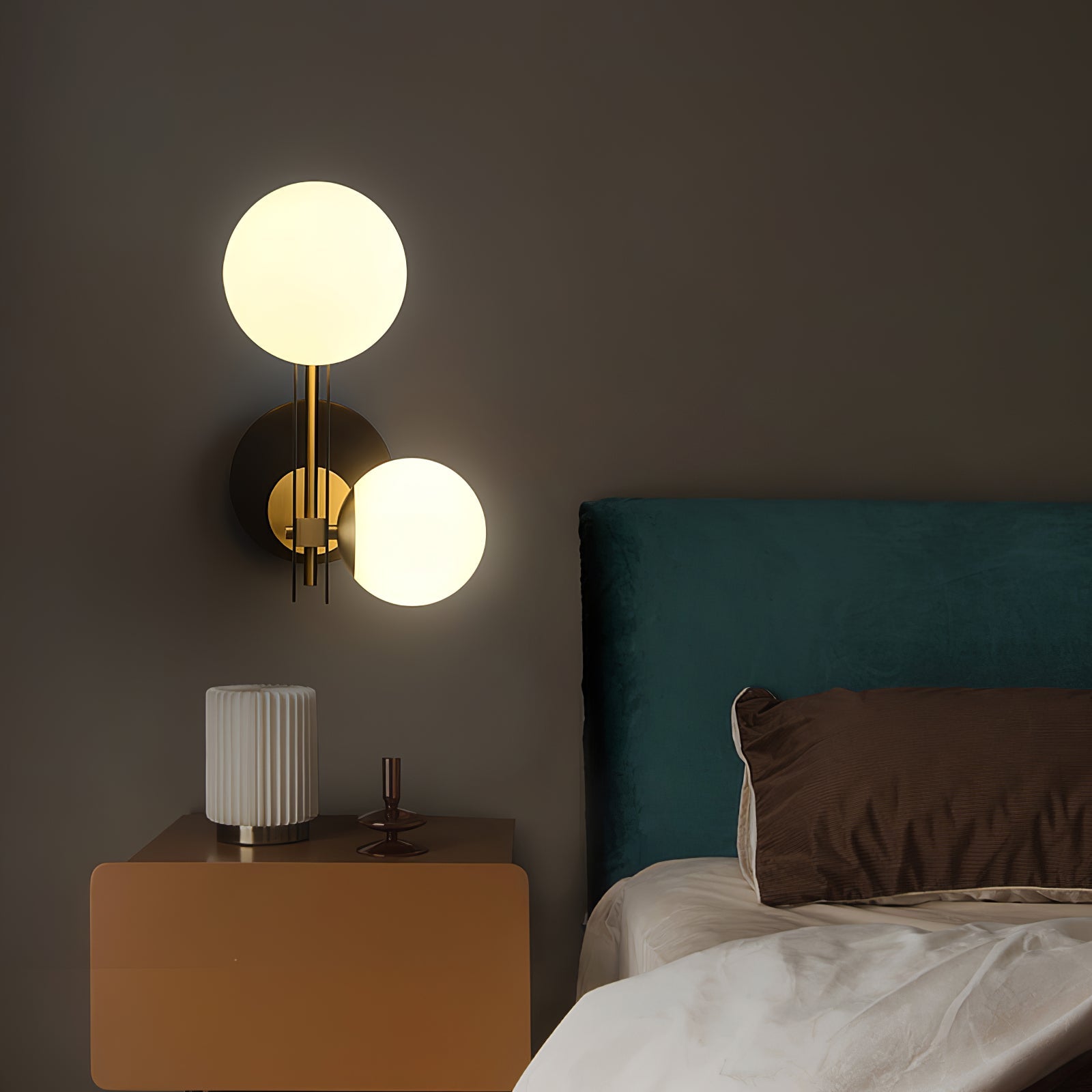WINTHROP MOONSTONE WALL SCONCE