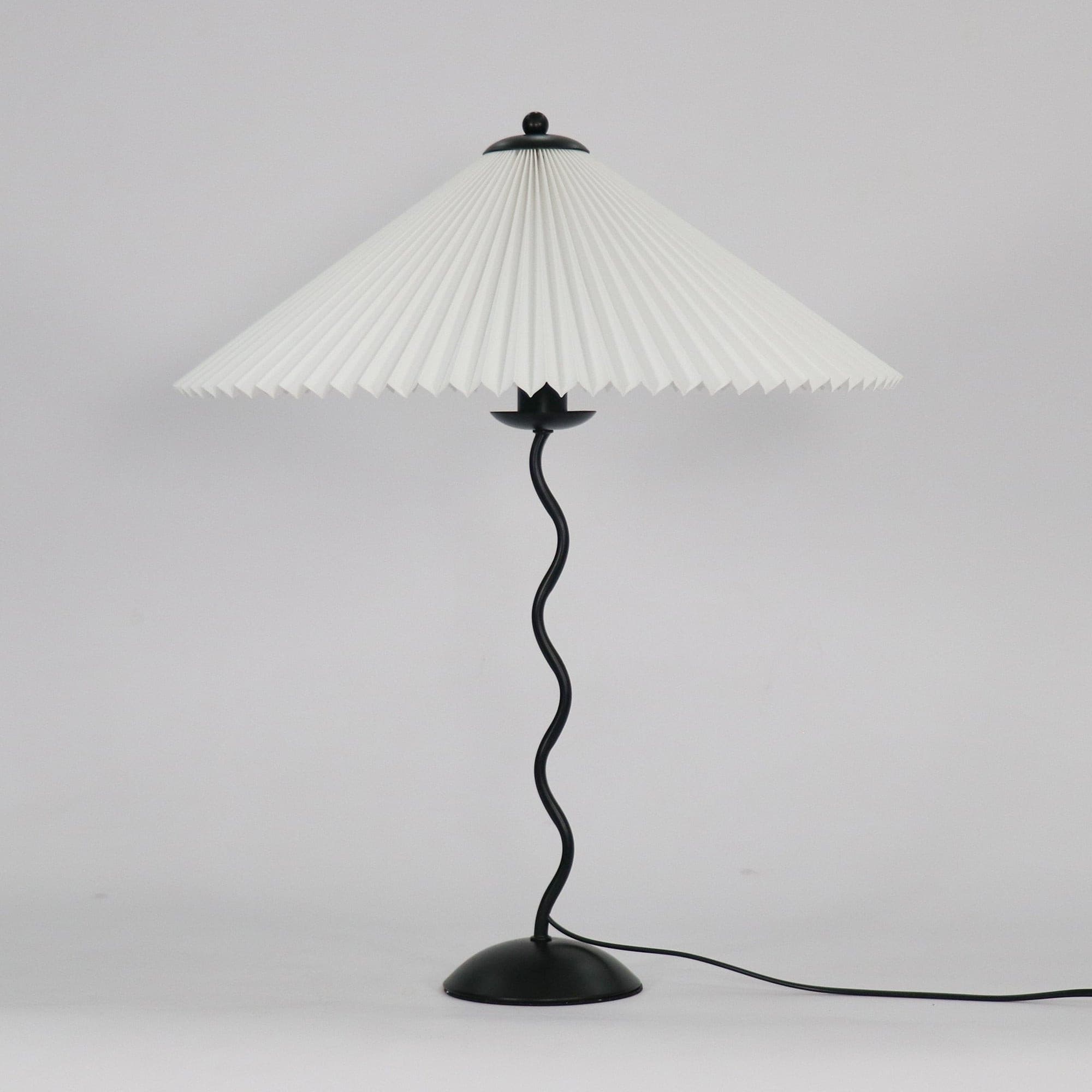 WINDSOR PLEAT TRIMMED ILLUMINATOR