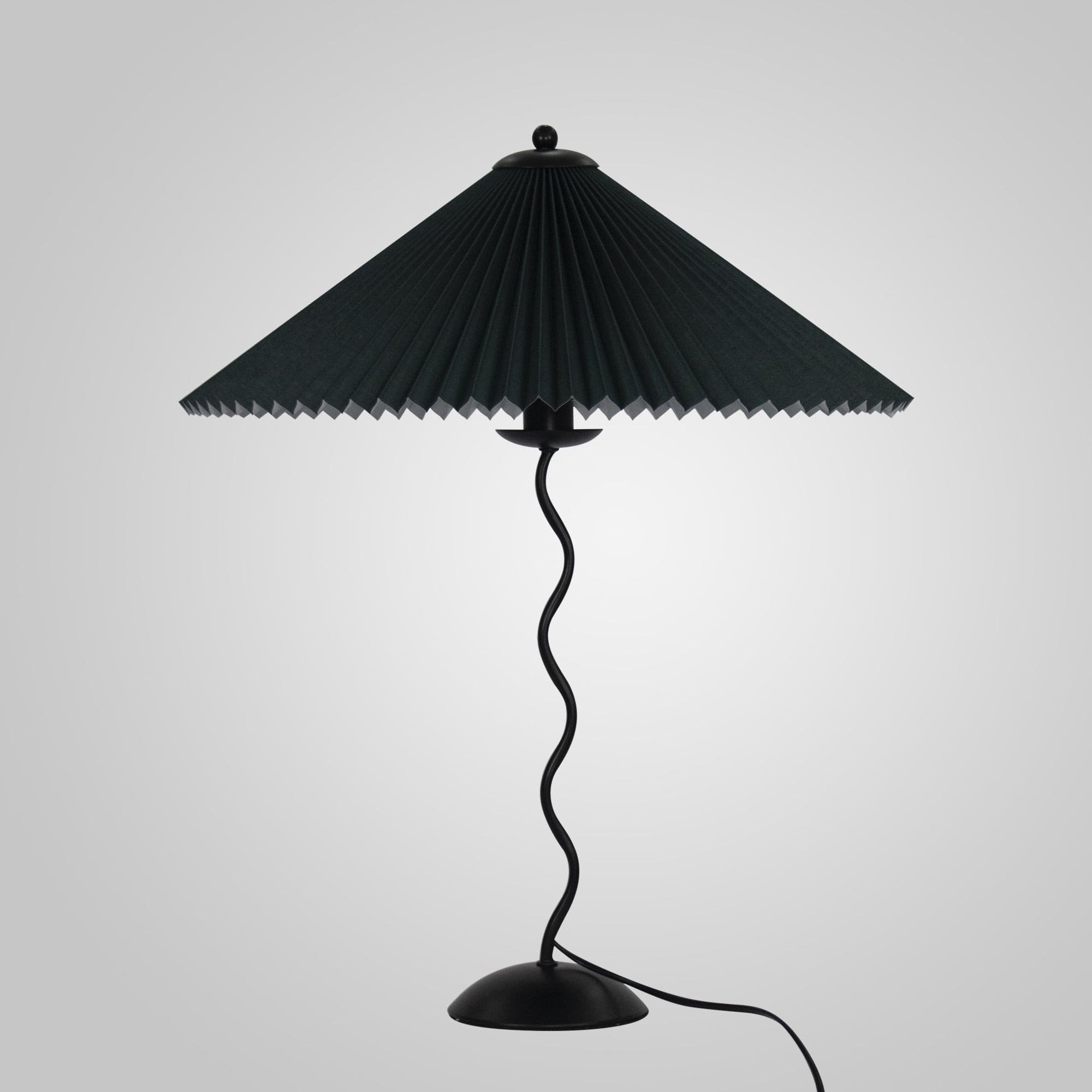 WINDSOR PLEAT TRIMMED ILLUMINATOR
