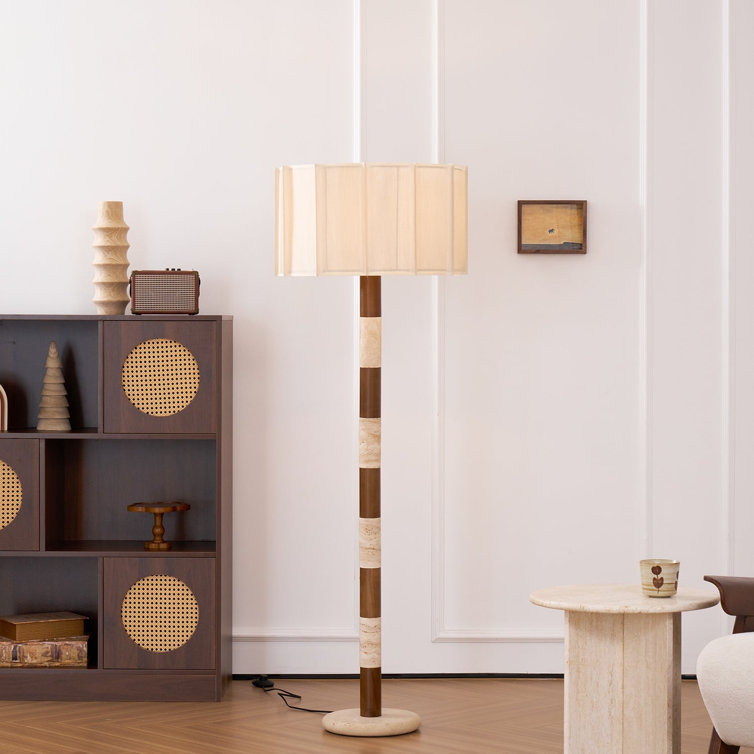 CORALINE TAPERED CANDELABRA LAMP
