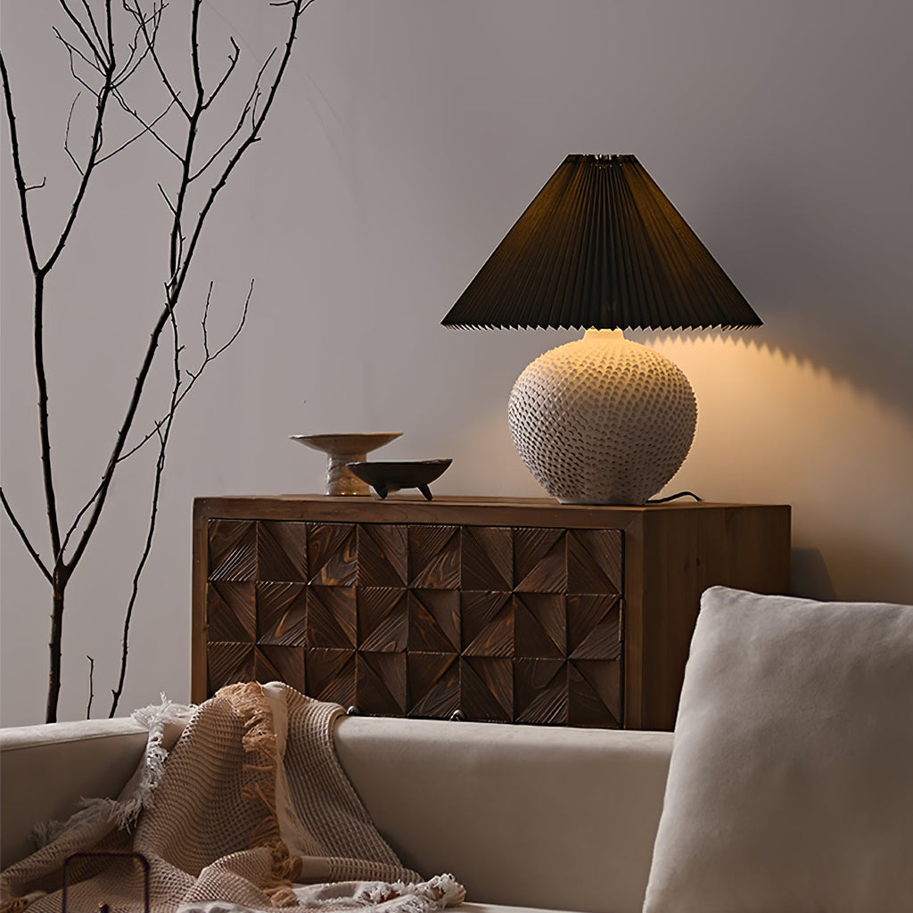 WINCHESTER TEXTURE CLAY LAMP