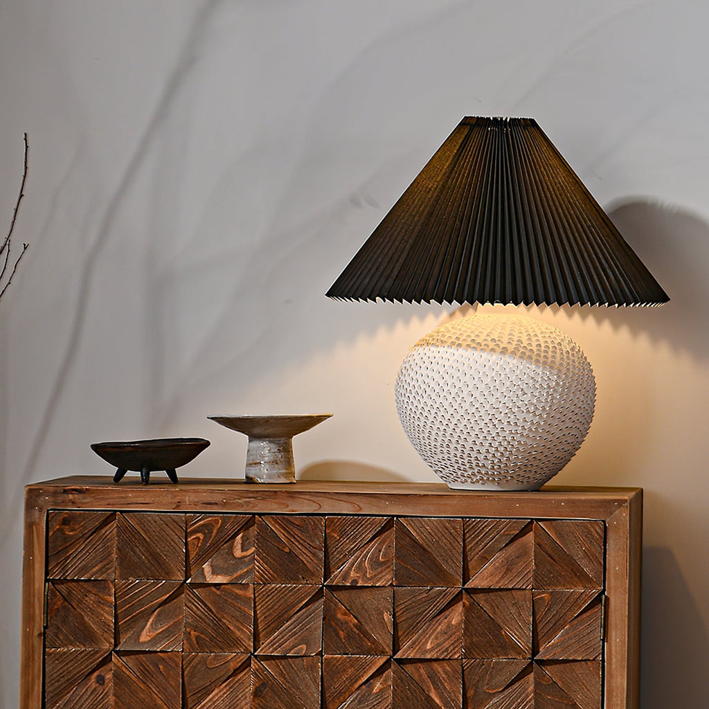 WINCHESTER TEXTURE CLAY LAMP