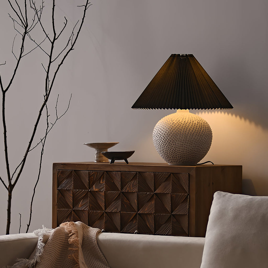WINCHESTER TEXTURE CLAY LAMP