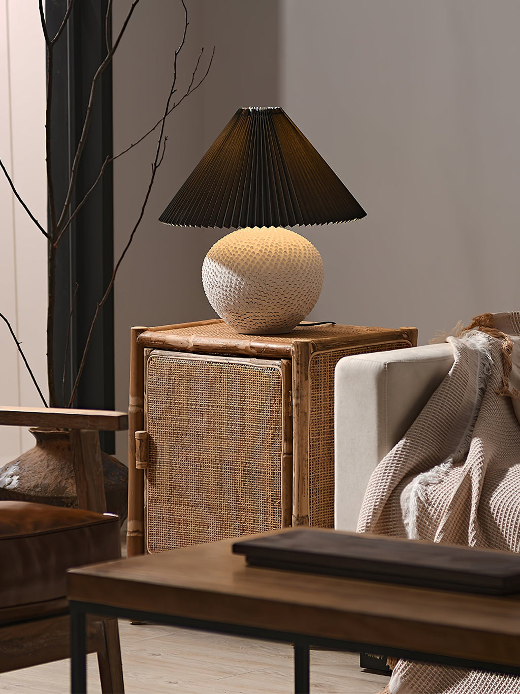 WINCHESTER TEXTURE CLAY LAMP