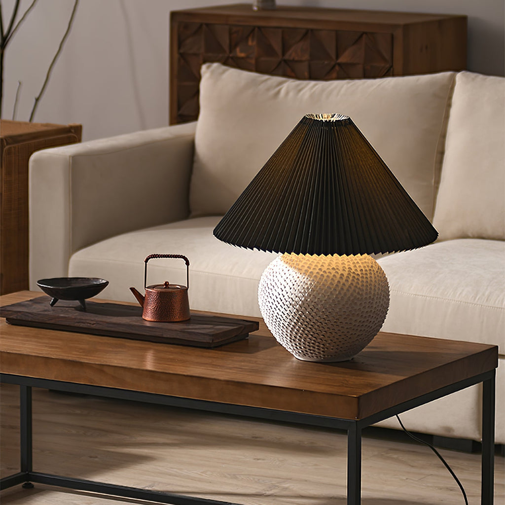 WINCHESTER TEXTURE CLAY LAMP