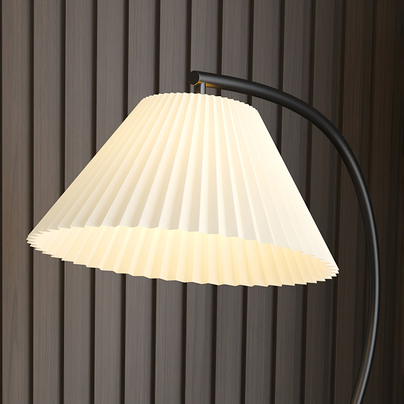 CHARLESTON PLEATED AMBIENCE FLOOR LAMP