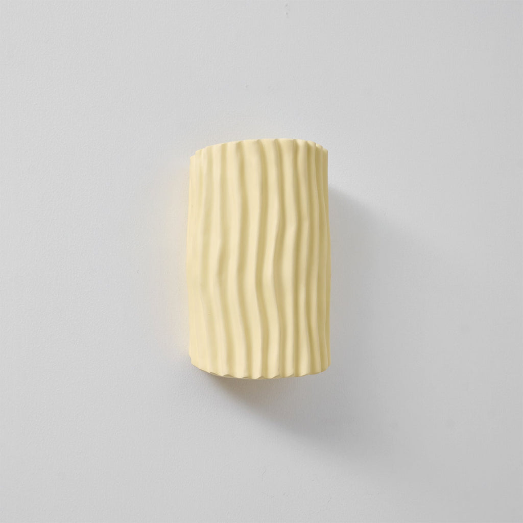 WINDSOR PLEATED RESIN ILLUMINATOR