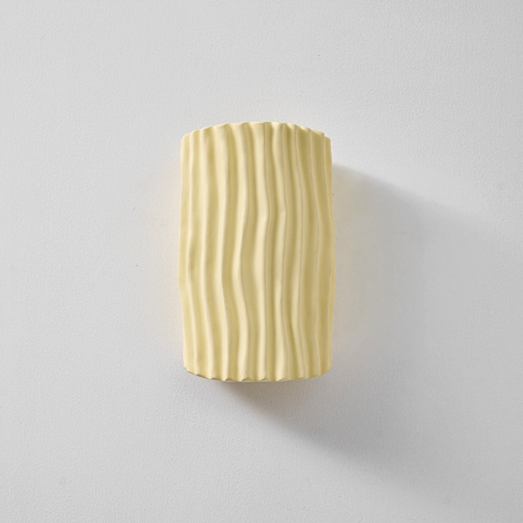 WINDSOR PLEATED RESIN ILLUMINATOR