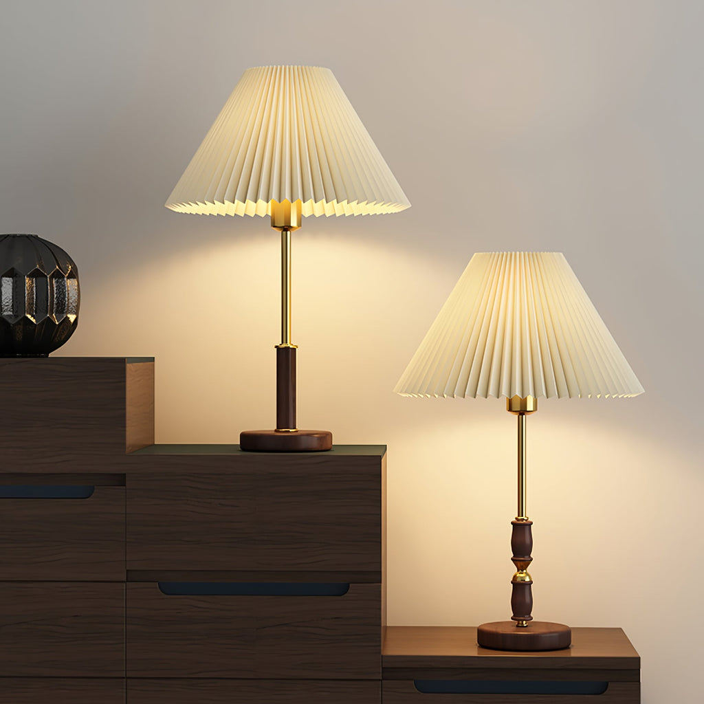FENWICK WOODEN PLEAT LUMINAIRE