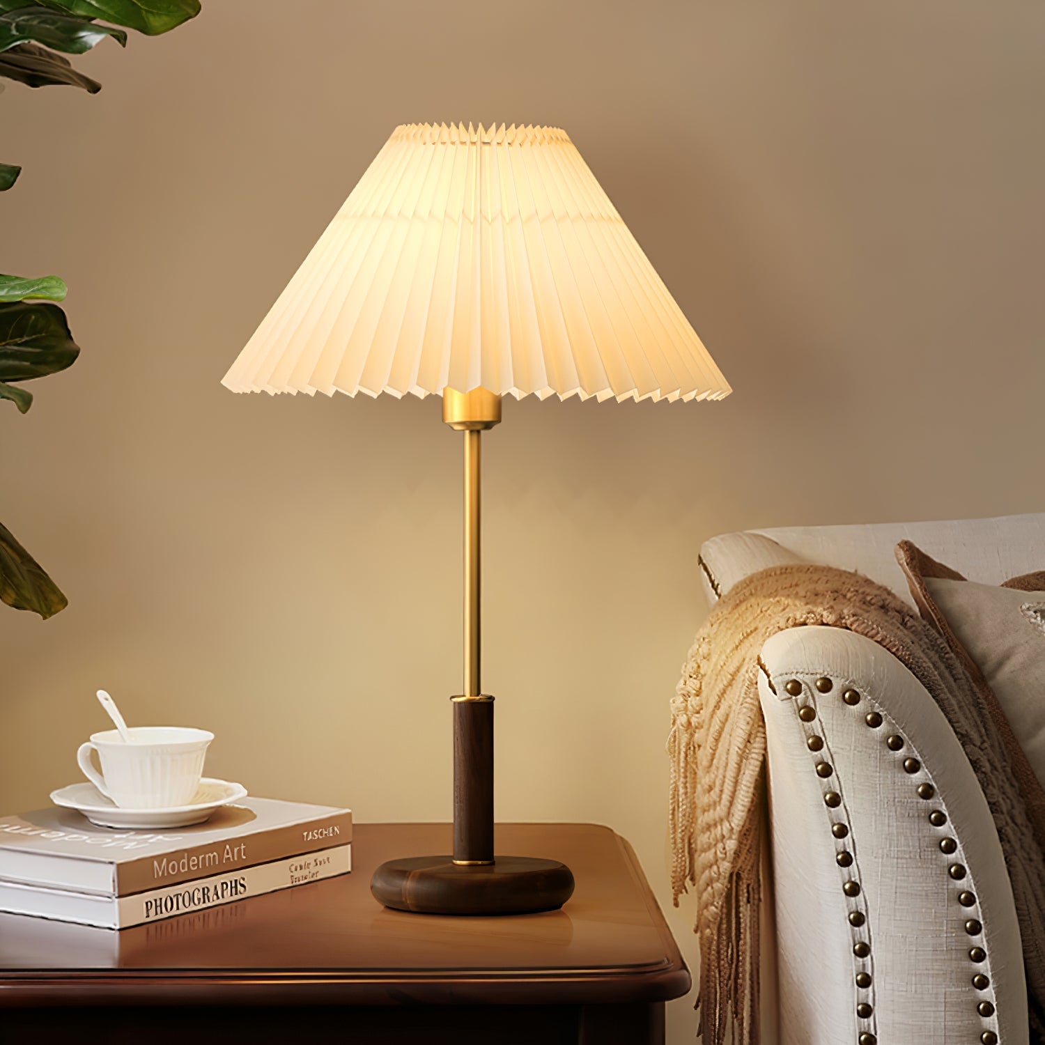 FENWICK WOODEN PLEAT LUMINAIRE