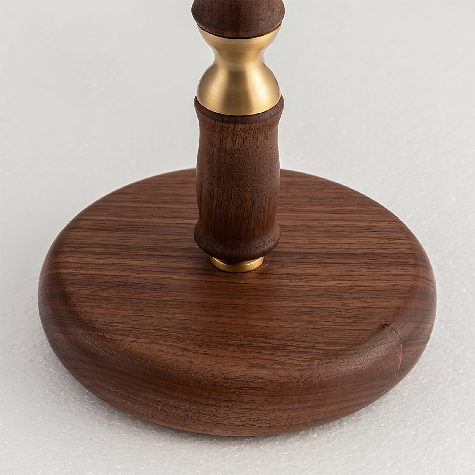 FENWICK WOODEN PLEAT LUMINAIRE