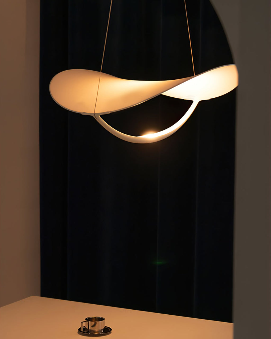 THISTLEWOOD HANGING LIGHTING FIXTURE