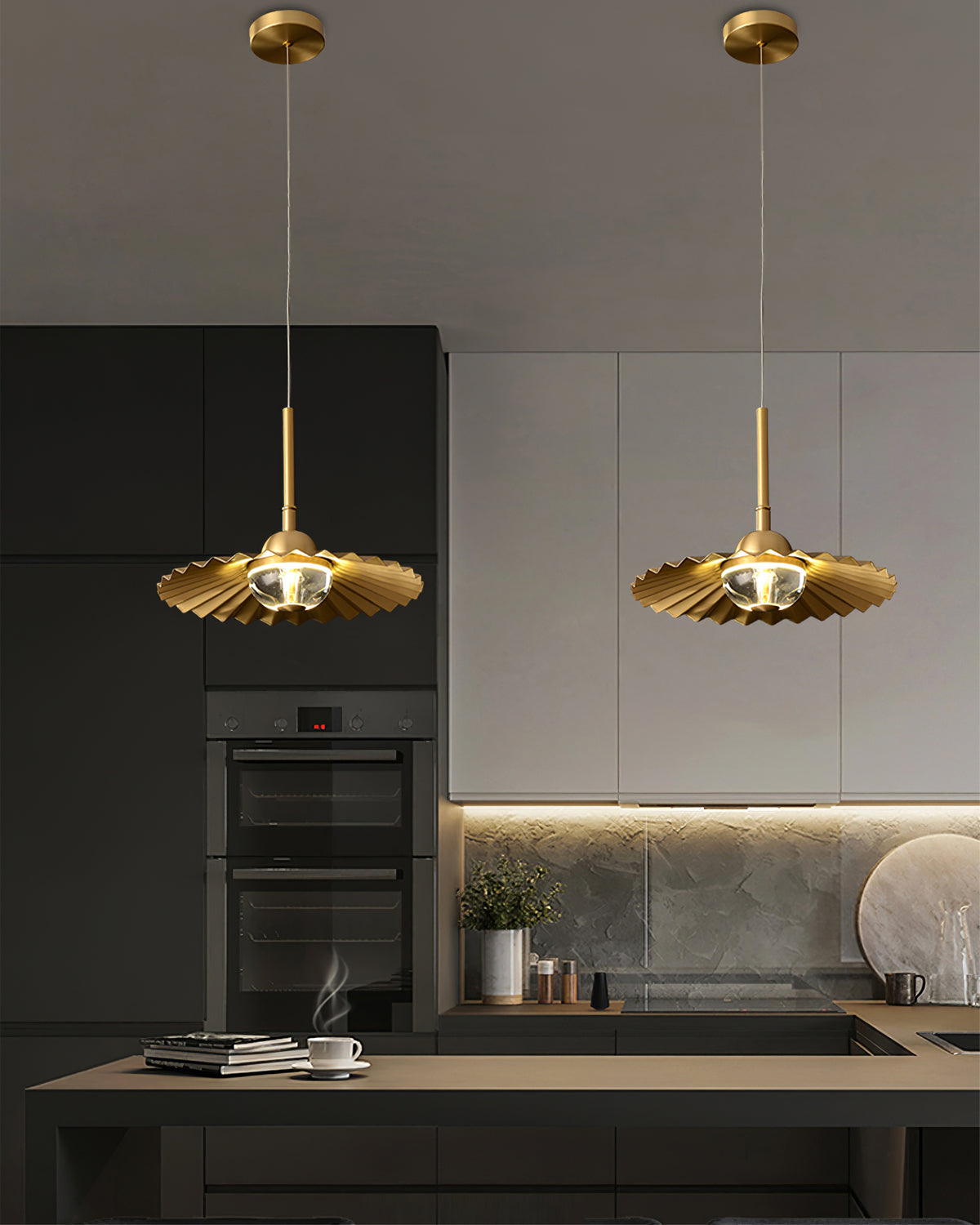 FENWICK LUMINAIRE HANGING LIGHT