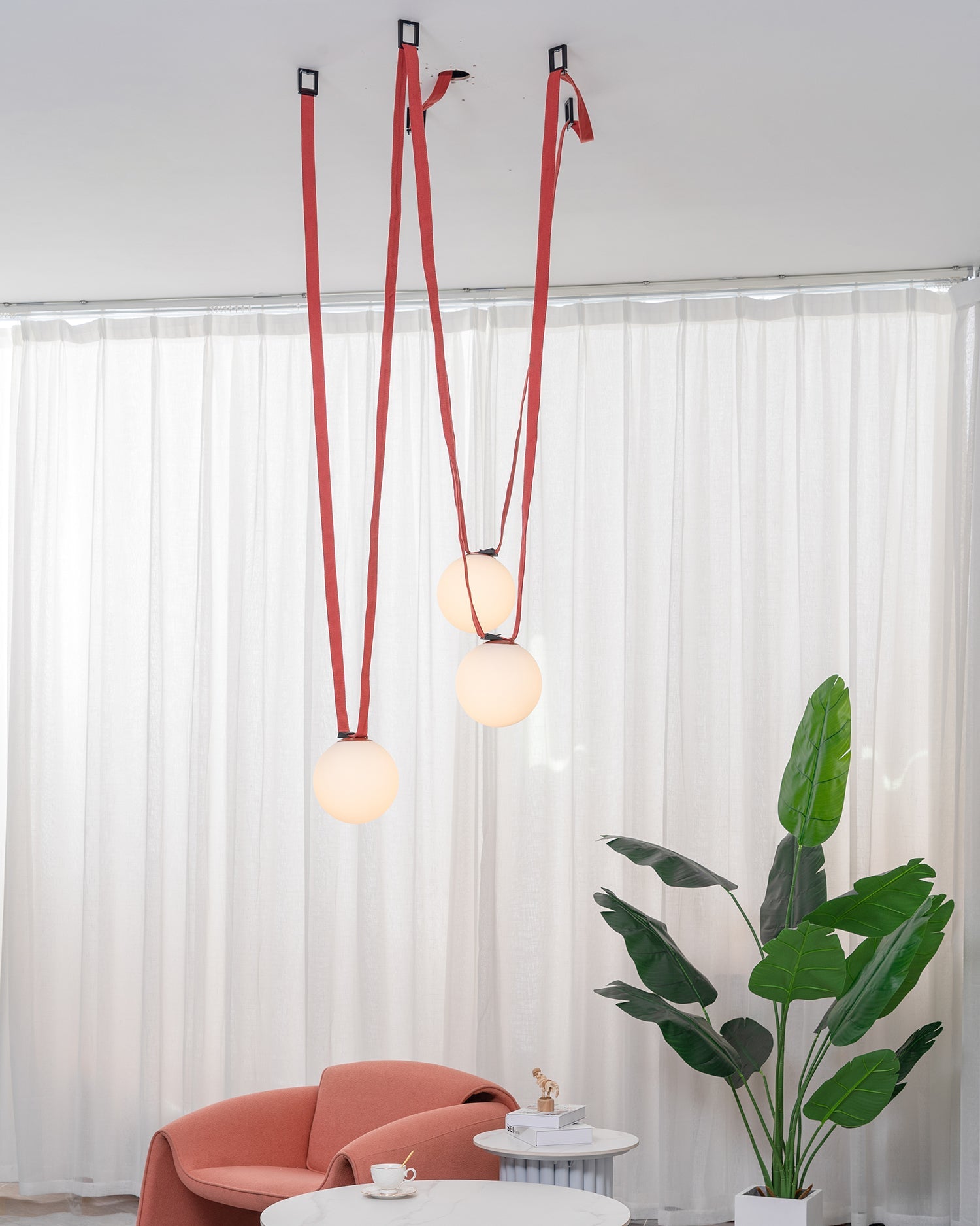 WINTHORPE VINTAGE METAL PENDANT LIGHT