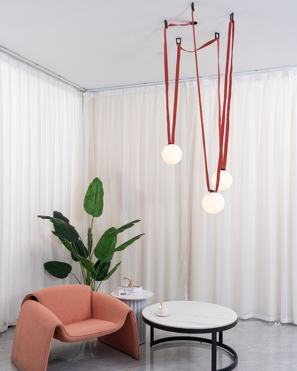 WINTHORPE VINTAGE METAL PENDANT LIGHT
