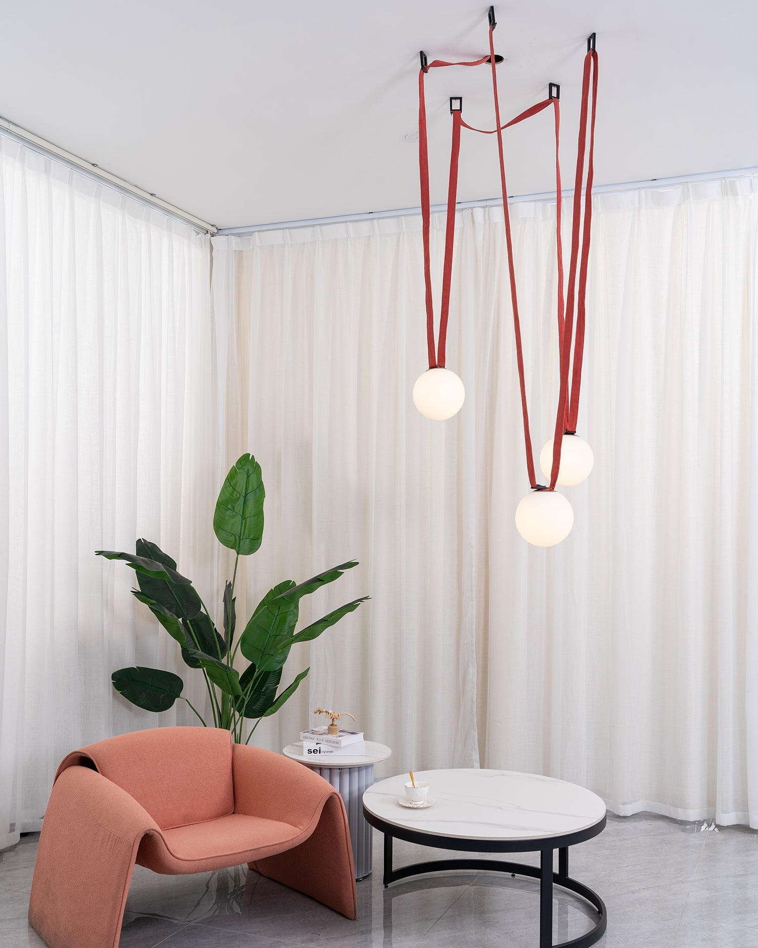 WINTHORPE VINTAGE METAL PENDANT LIGHT