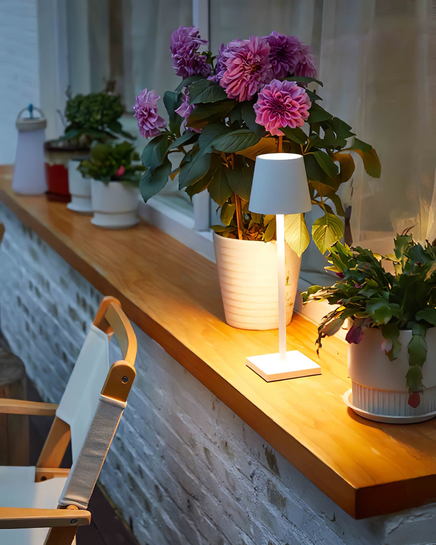 FARNWORTH PORTABLE ILLUMINATION LAMP