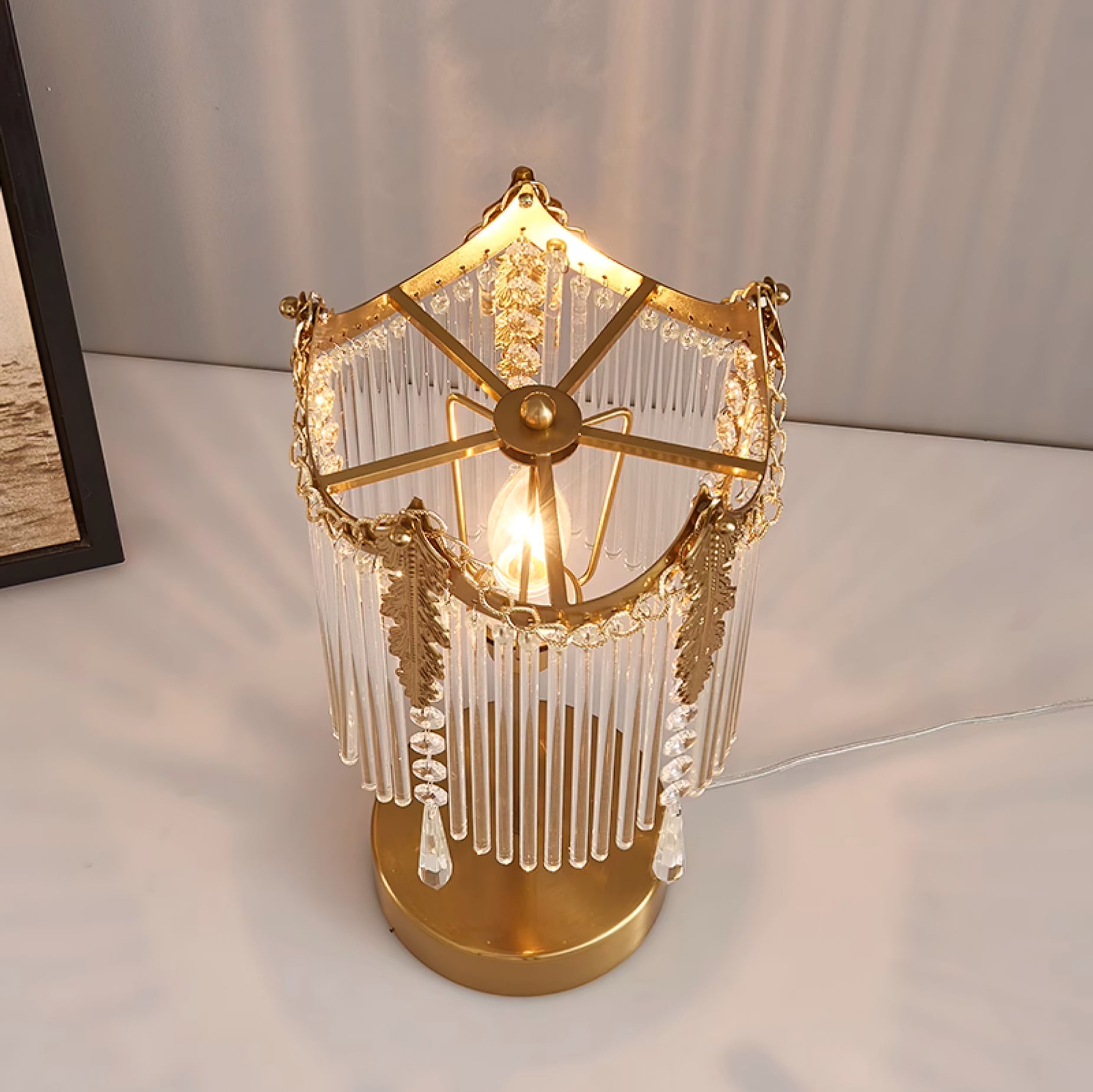 FARINGTON WHIMSICAL ILLUMINATION LAMP
