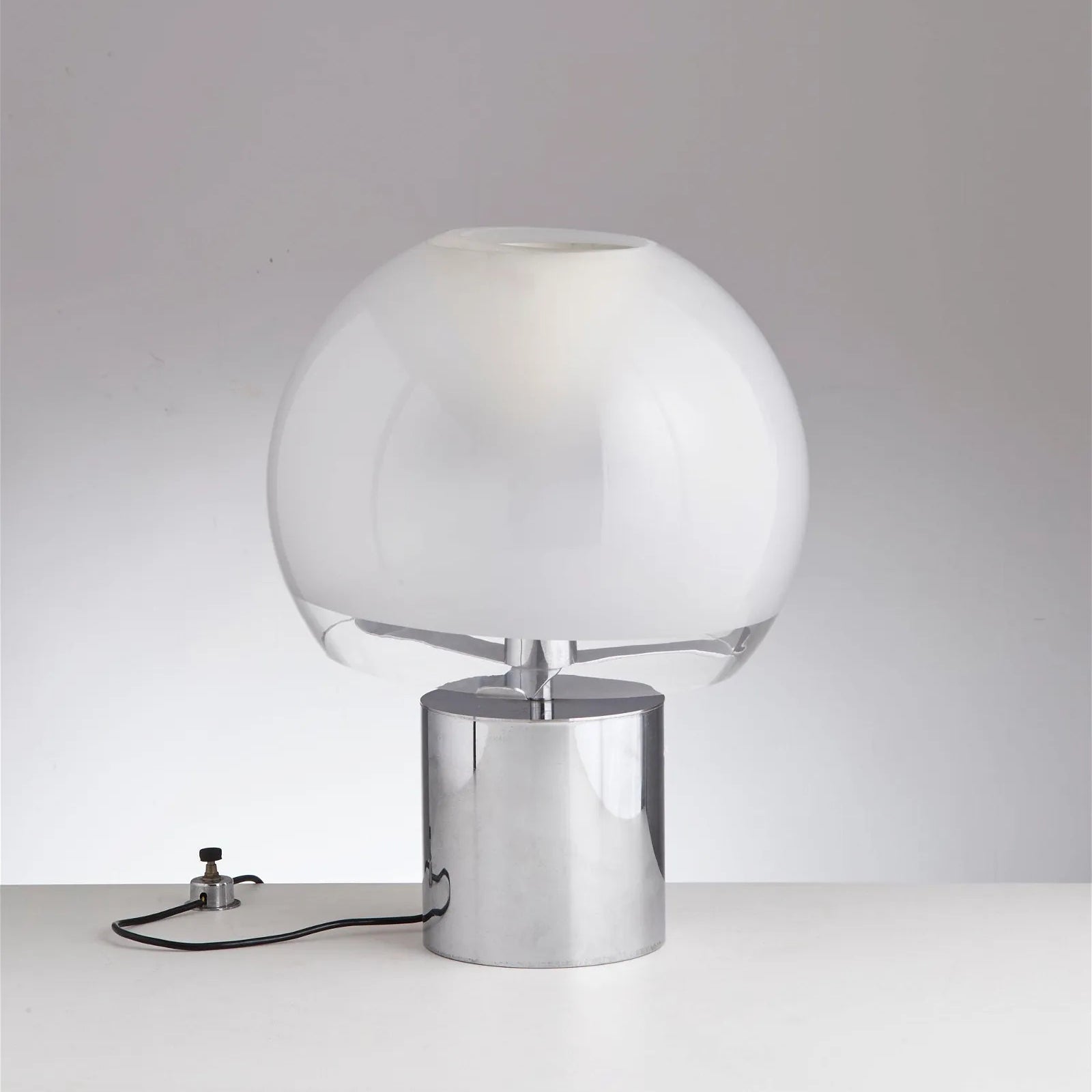 FENWICK HARBOR WOODEN SHADE TABLE LAMP