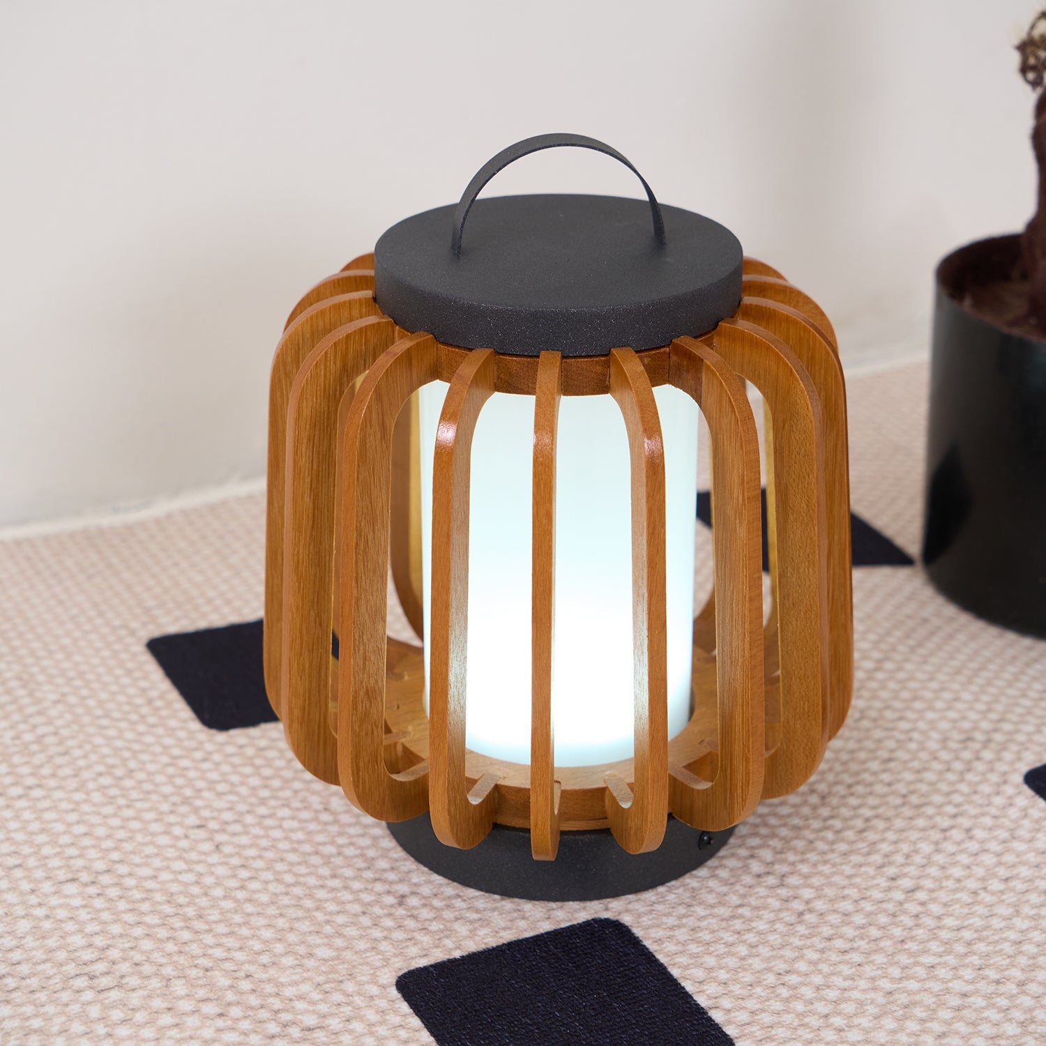 RAVENWOOD ALFRESCO ILLUMINATION LANTERN