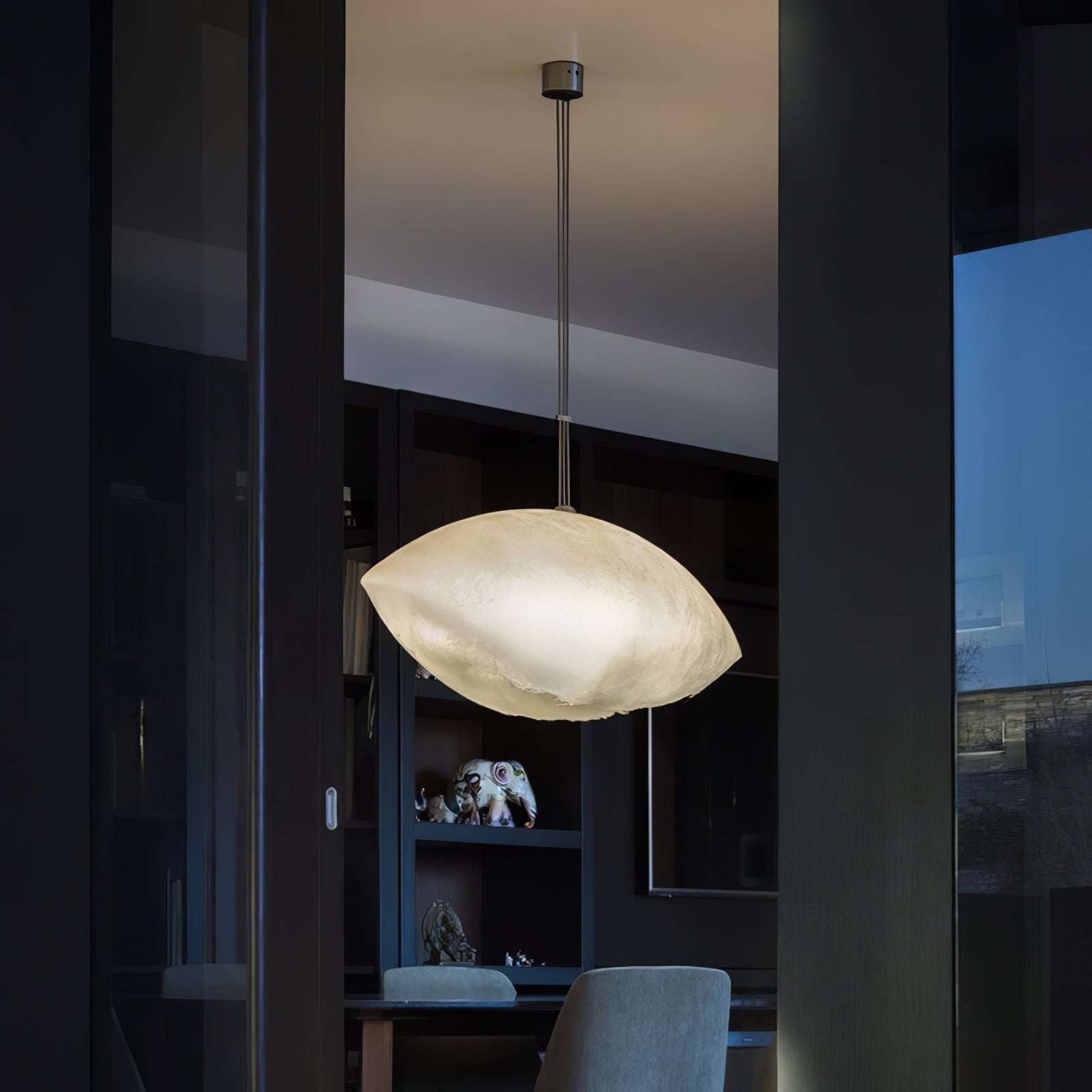 RAVENSCROFT HANGING GLOBE LANTERN