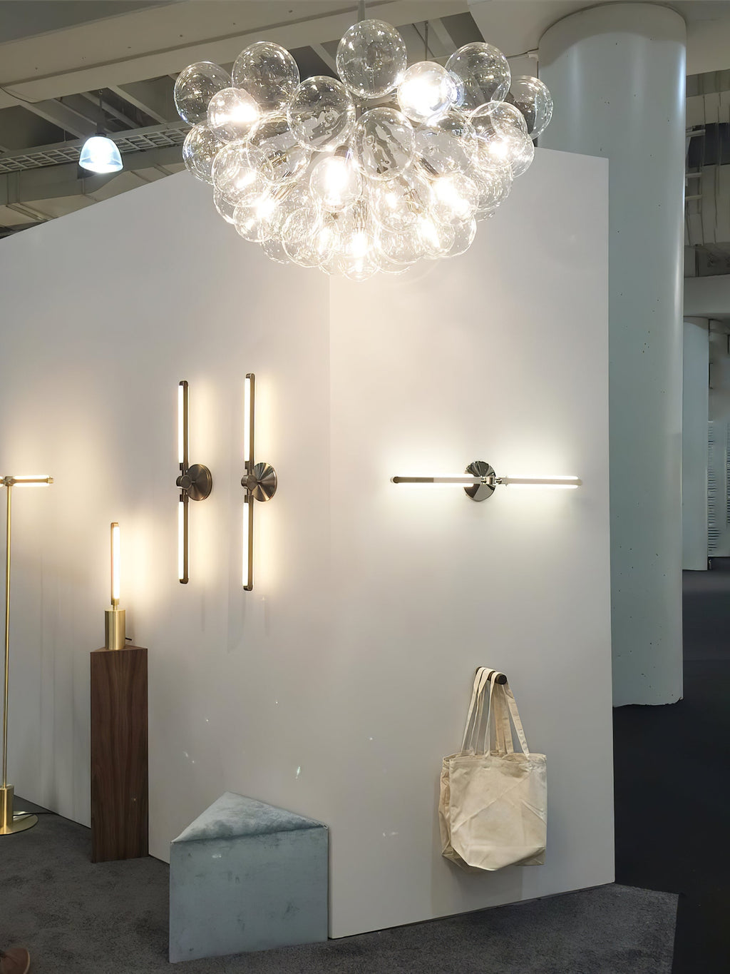 Winthrop Linear Glow Wall Sconce