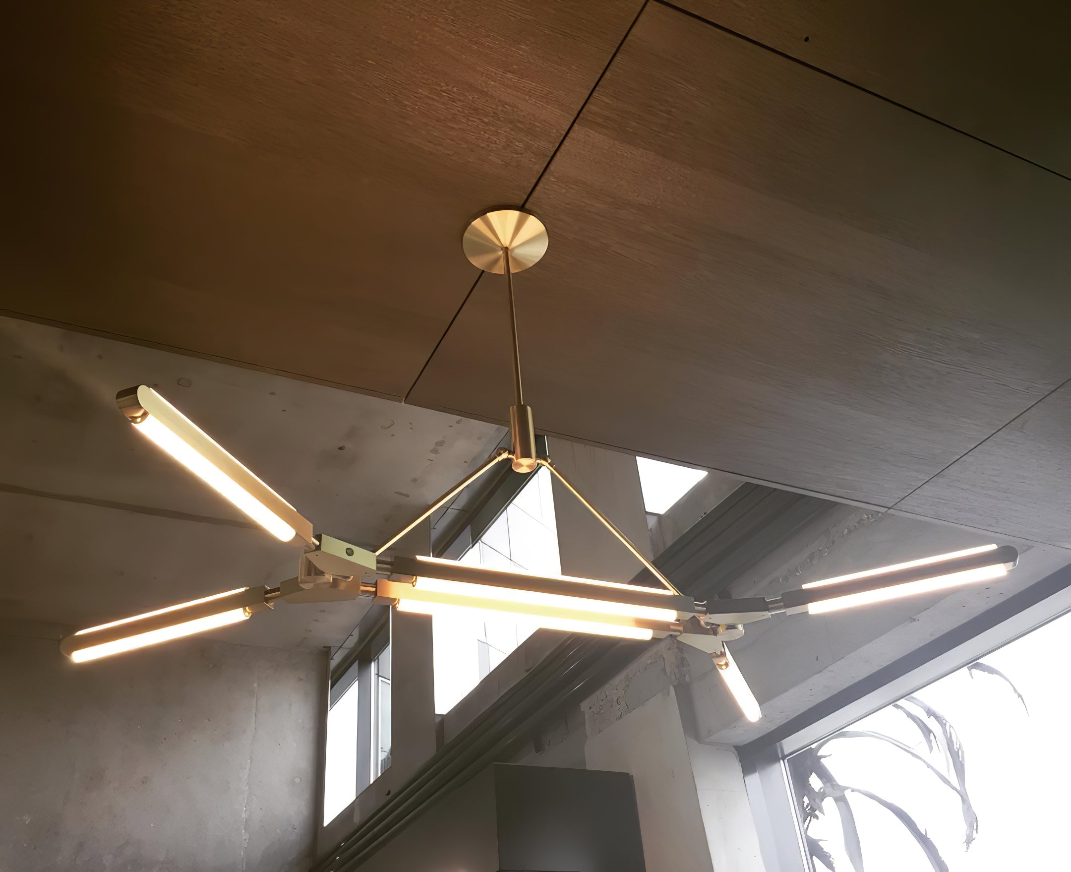 CHARLESTON DAISY CRYSTAL LUMINAIRE