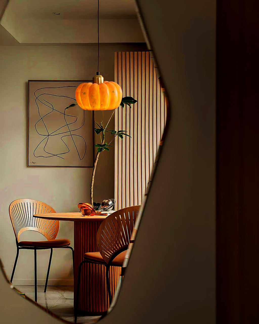 WINTERBOURNE GOURD ILLUMINATOR