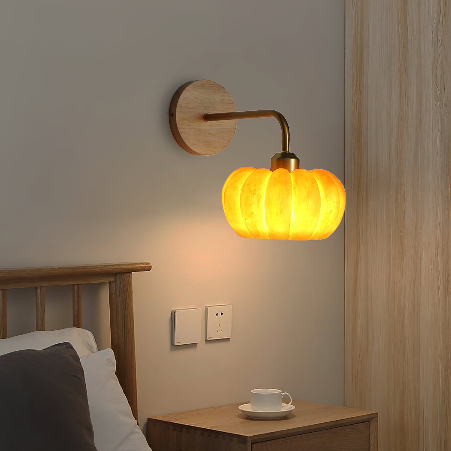 WINTERBOURNE GOURD ILLUMINATOR