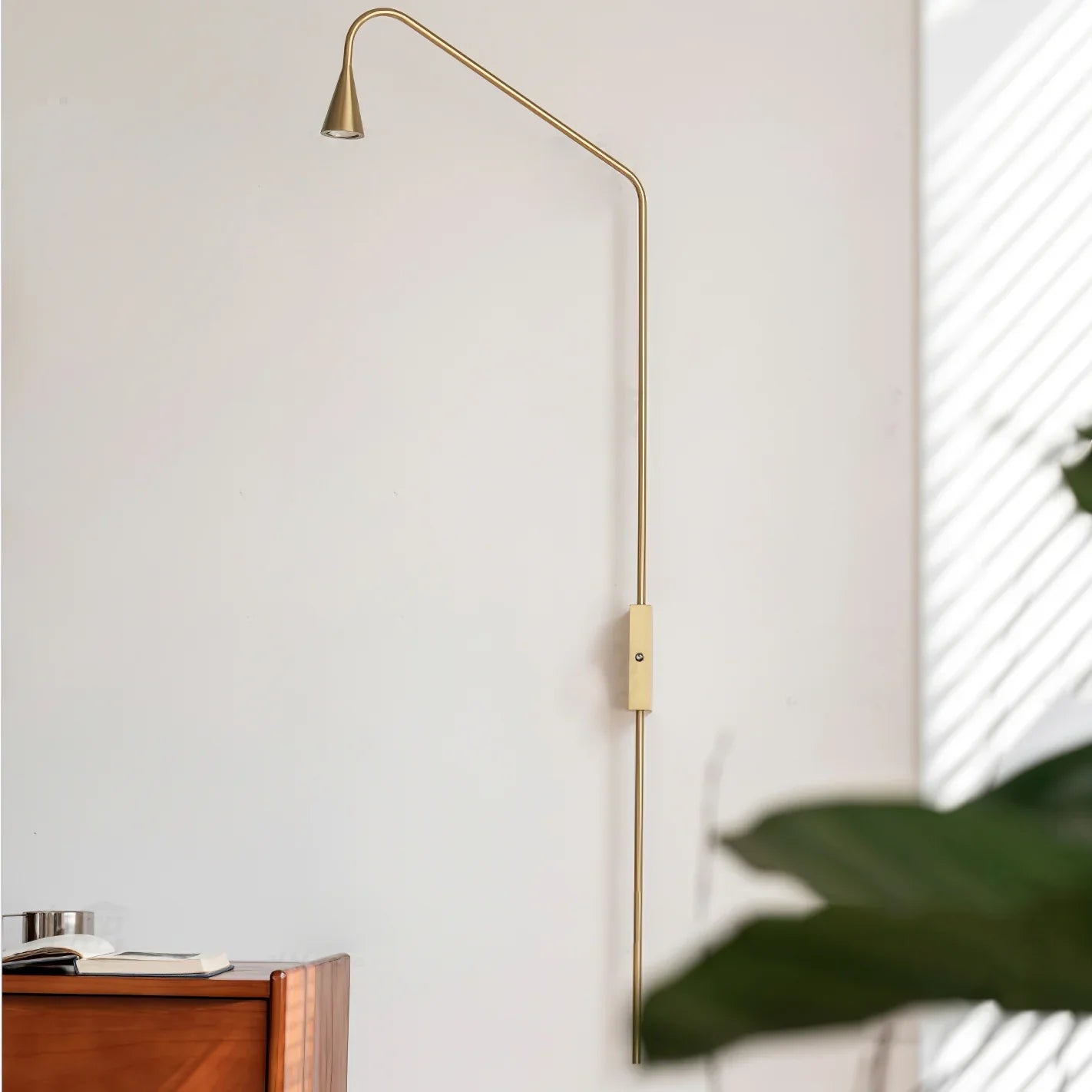 FENWICK MOONLIGHT WALL SCONCE