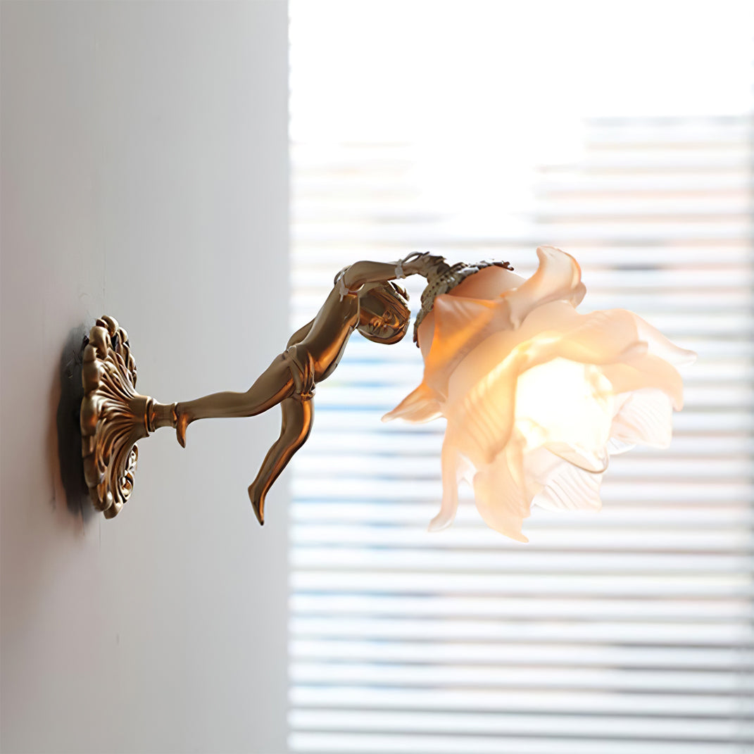 WINDSOR PUTTI BRASS WALL SCONCE