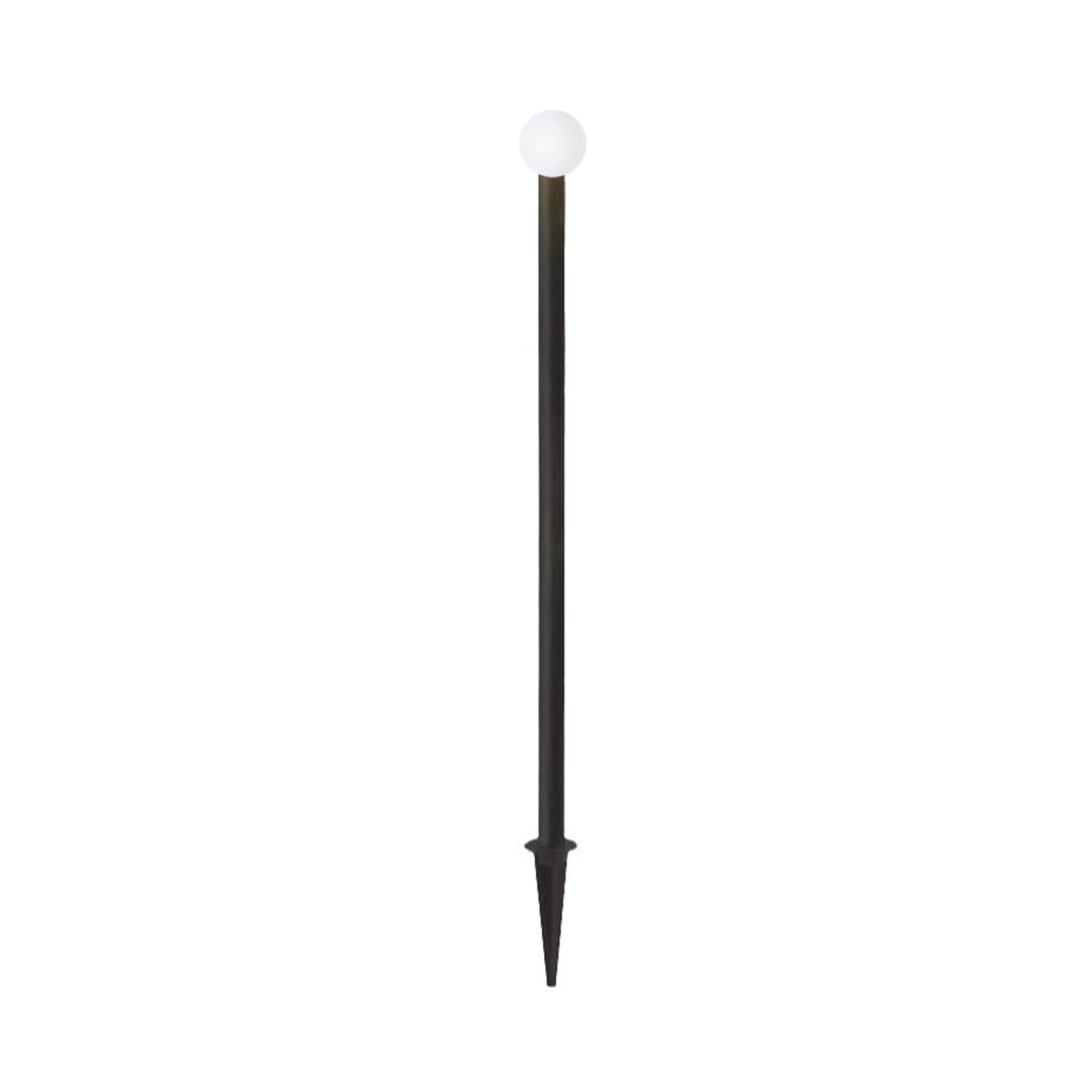 WINDSOR GARDEN BEACON: WATER-RESISTANT LED GROUNDED LUMINAIRE