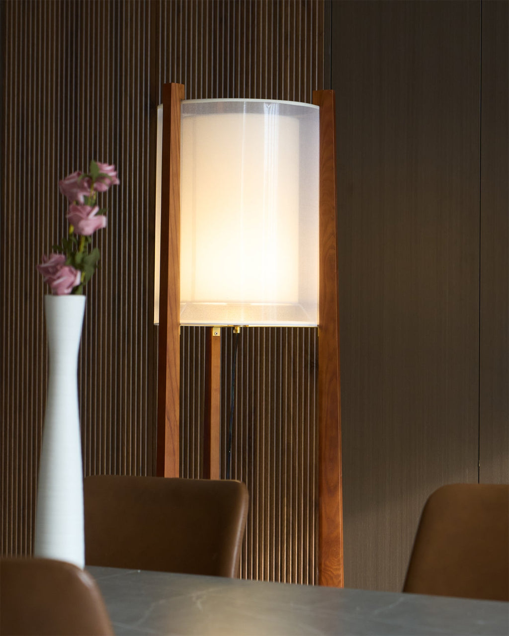 CHARLESTON HARBOR ILLUMINATING COLUMN LAMP