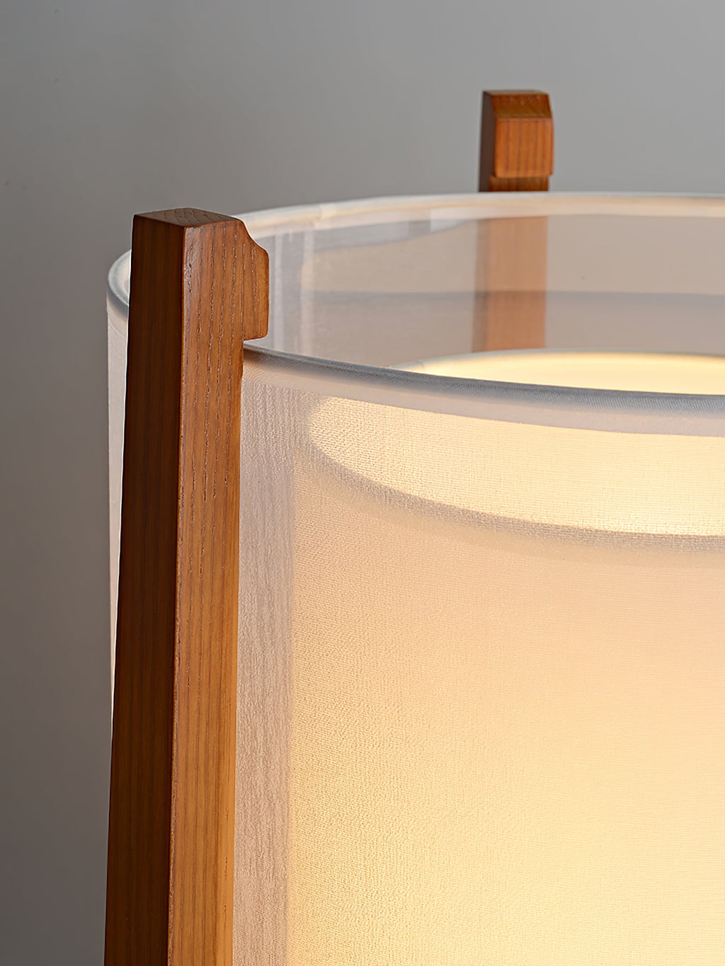 CHARLESTON HARBOR ILLUMINATING COLUMN LAMP