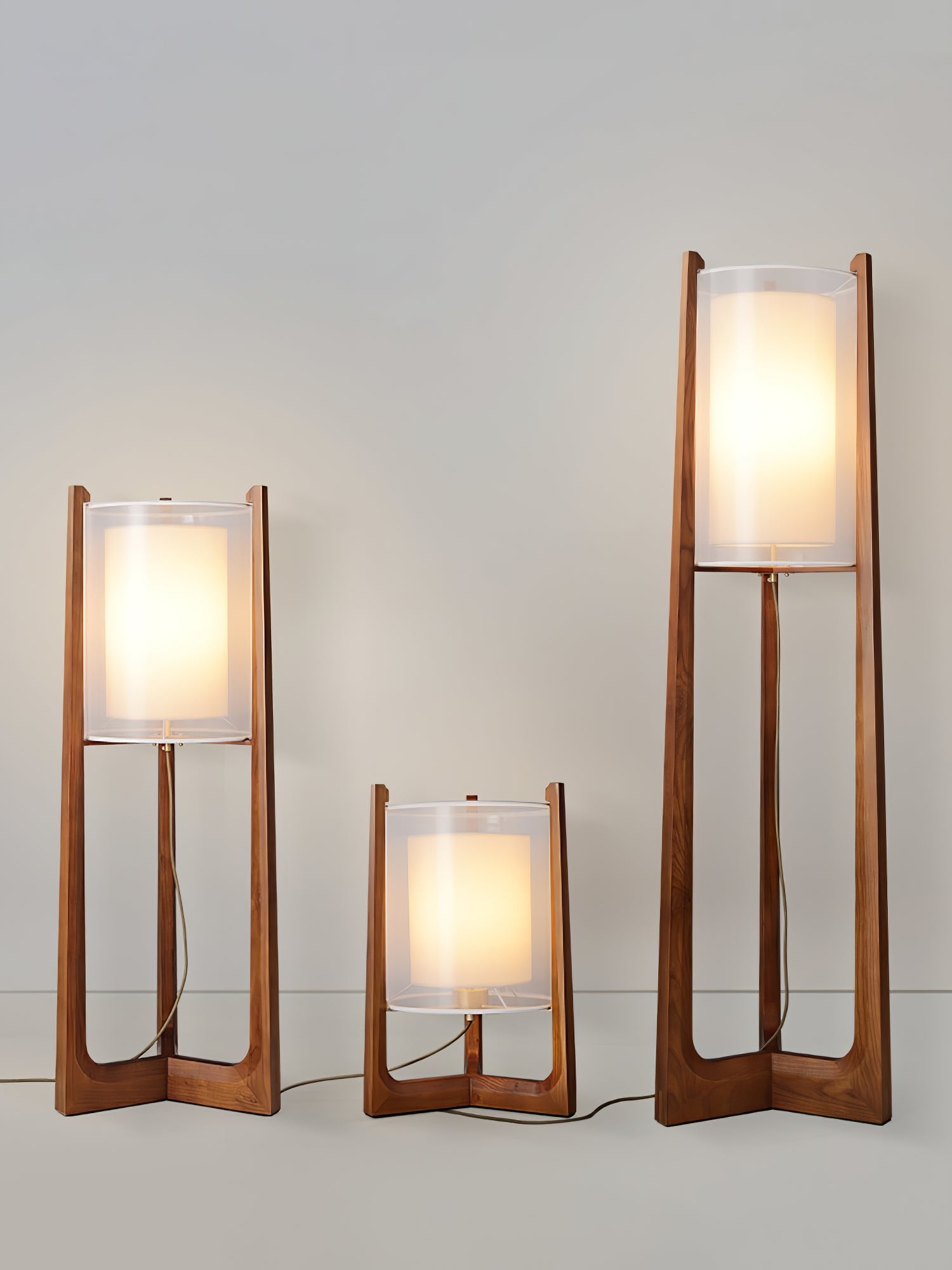 CHARLESTON HARBOR ILLUMINATING COLUMN LAMP
