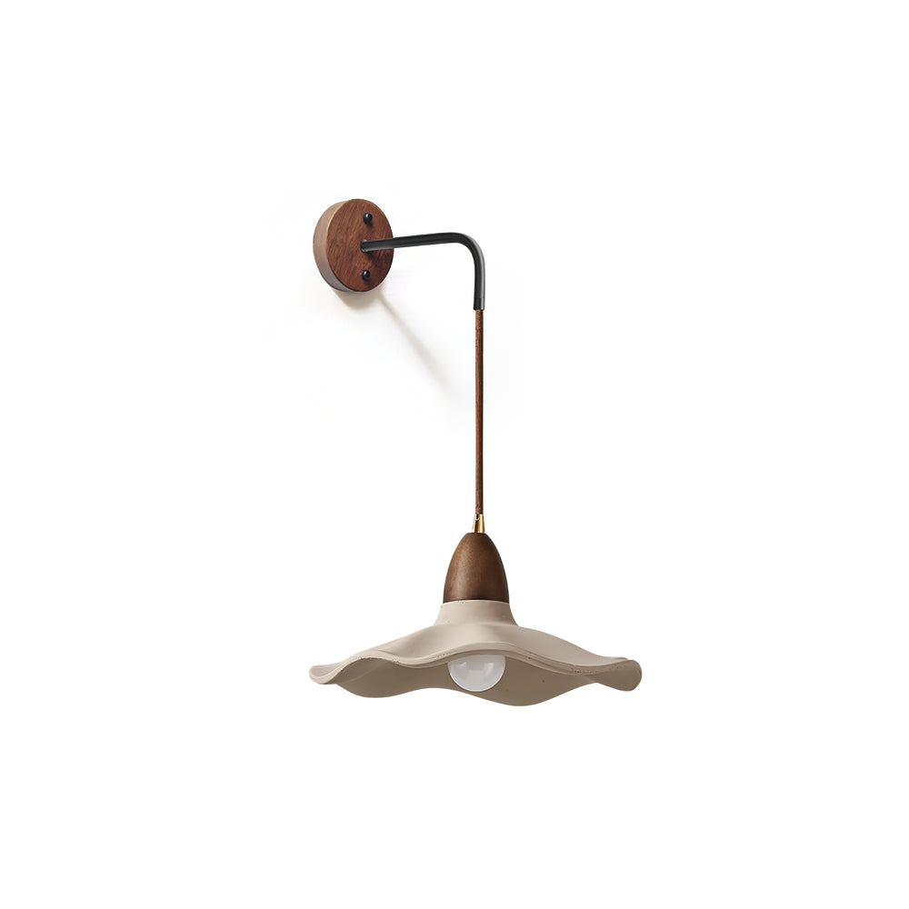 WINTHROP AMBER GLASS WALL SCONCE