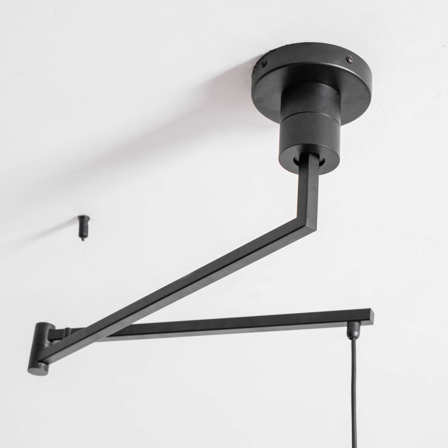 RAVENHALL SWINGING LANTERN PENDANT
