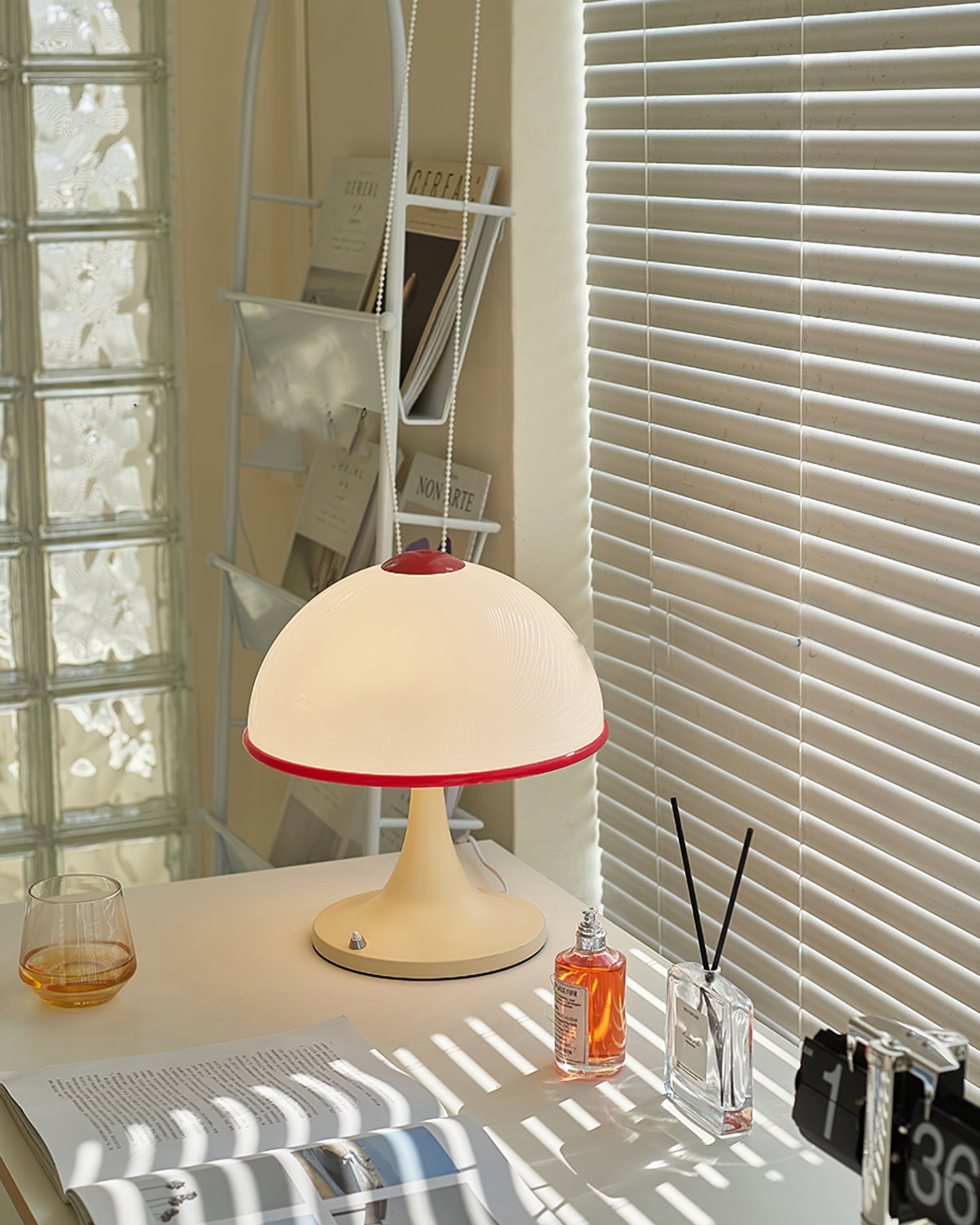 FENWICK FUNGAL ILLUMINATOR