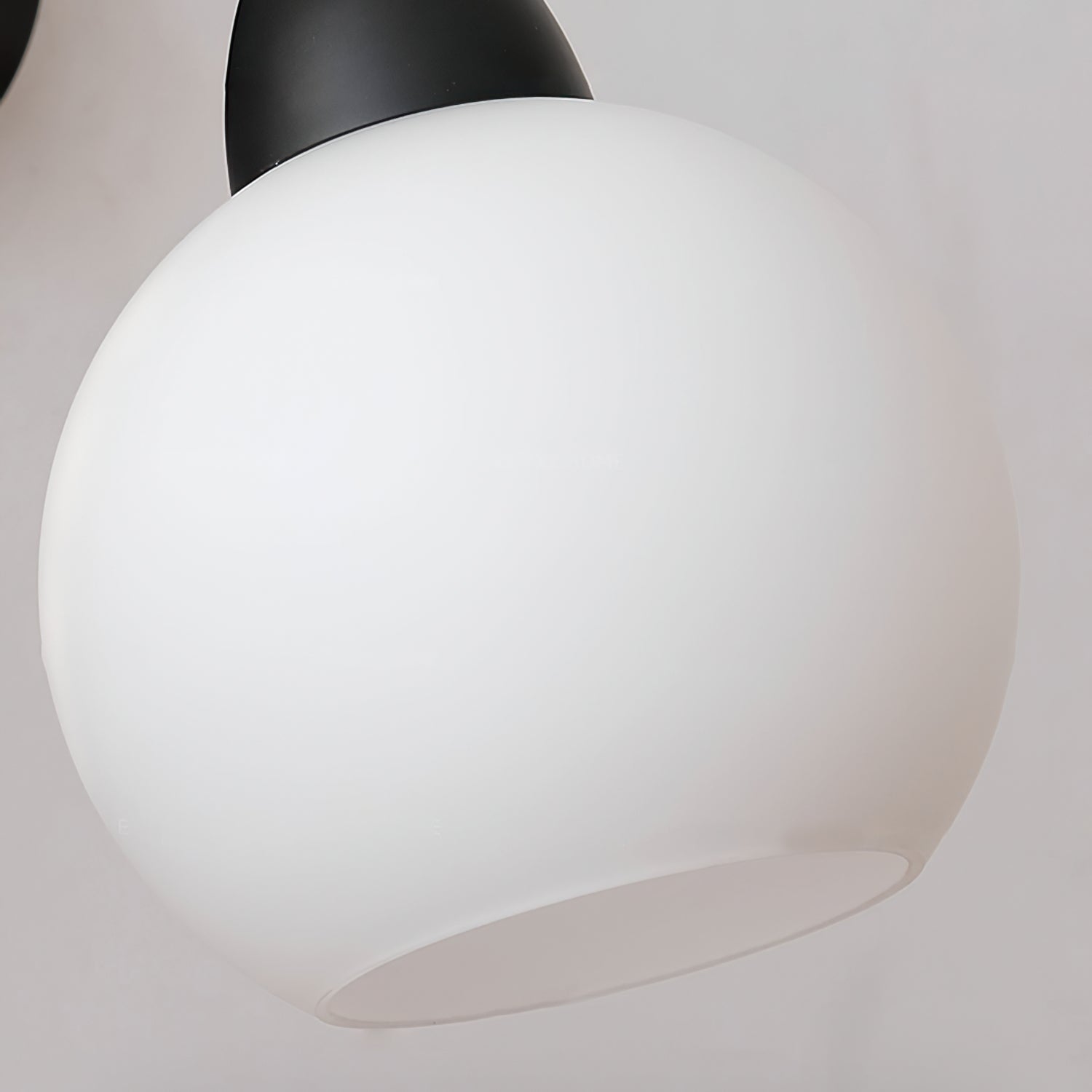 FENWICK GLOWING HORIZON WALL SCONCE